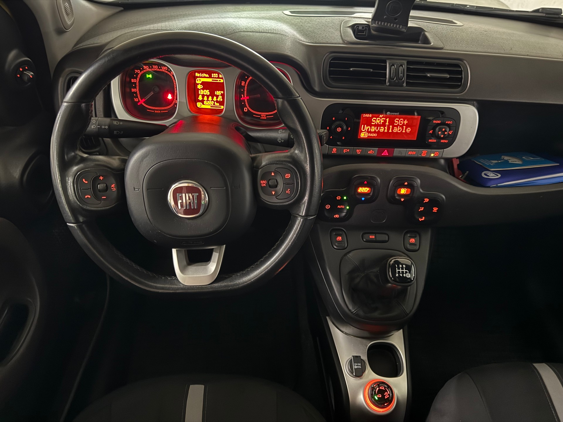 FIAT Panda 0.9 Twinair Turbo Cross 4x4 Facelift mit Anhängerkupplung-image-11