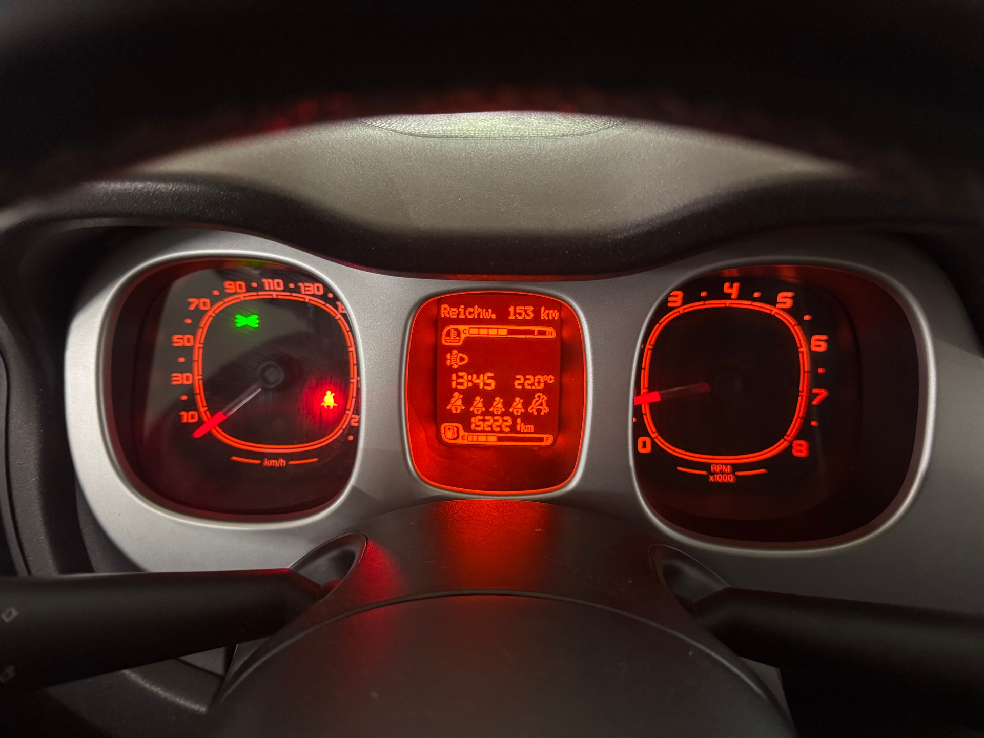 FIAT Panda 0.9 Twinair Turbo Cross 4x4 Facelift mit Anhängerkupplung-image-15