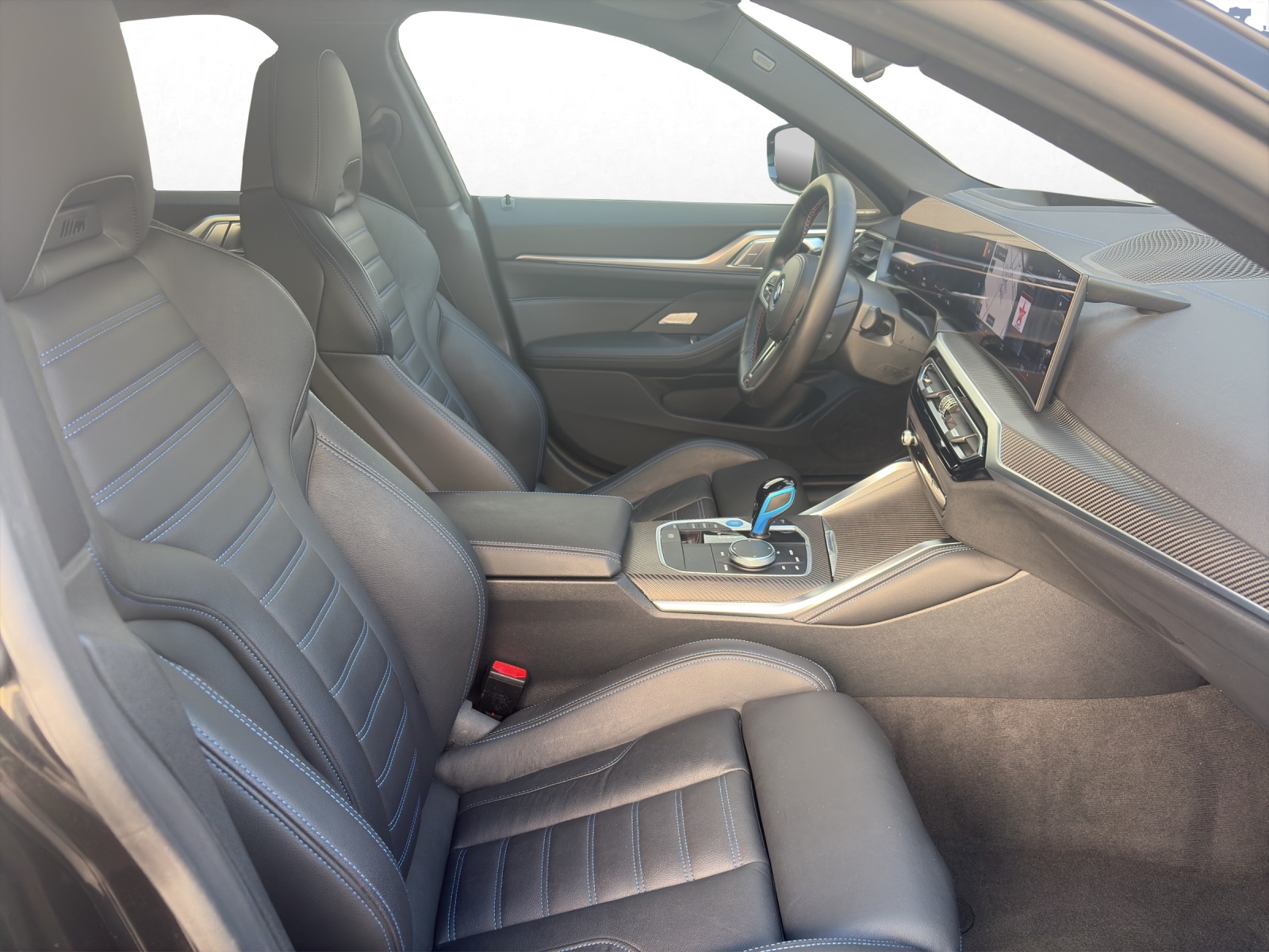 BMW i4 M50-image-15