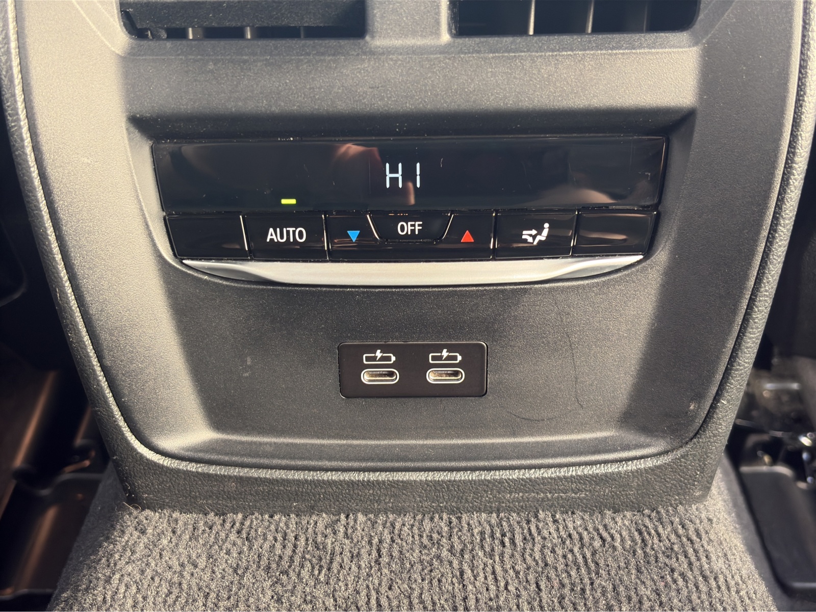 BMW i4 M50-image-14