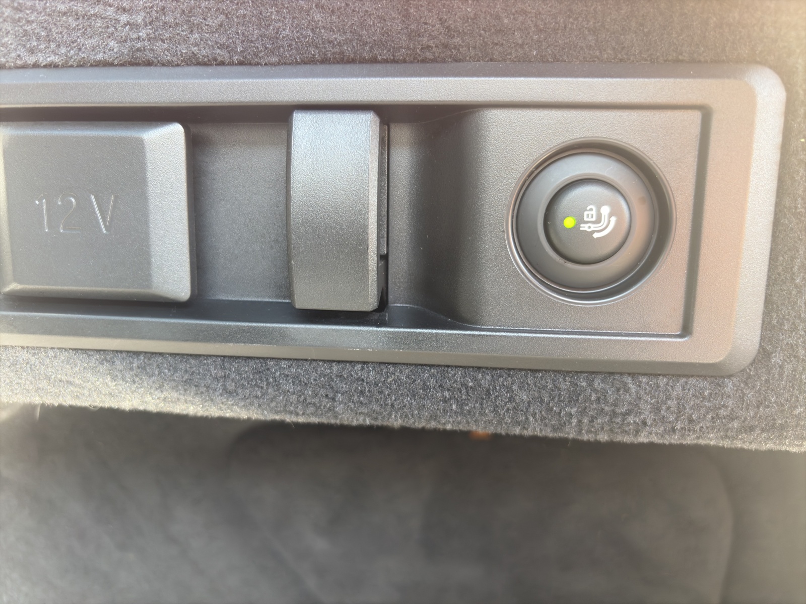 BMW i4 M50-image-17
