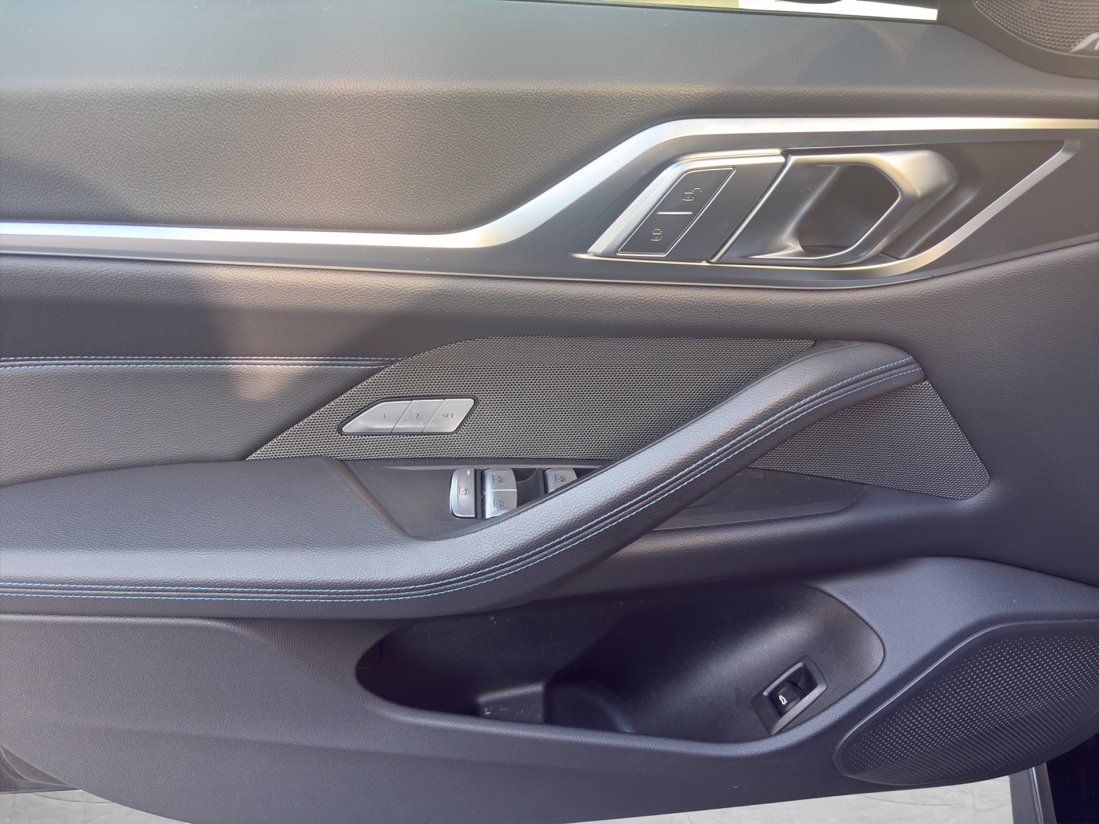 BMW i4 M50-image-16