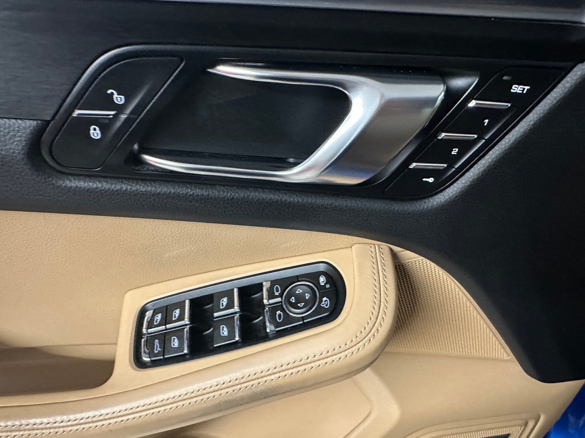 PORSCHE Macan GTS PDK-image-19