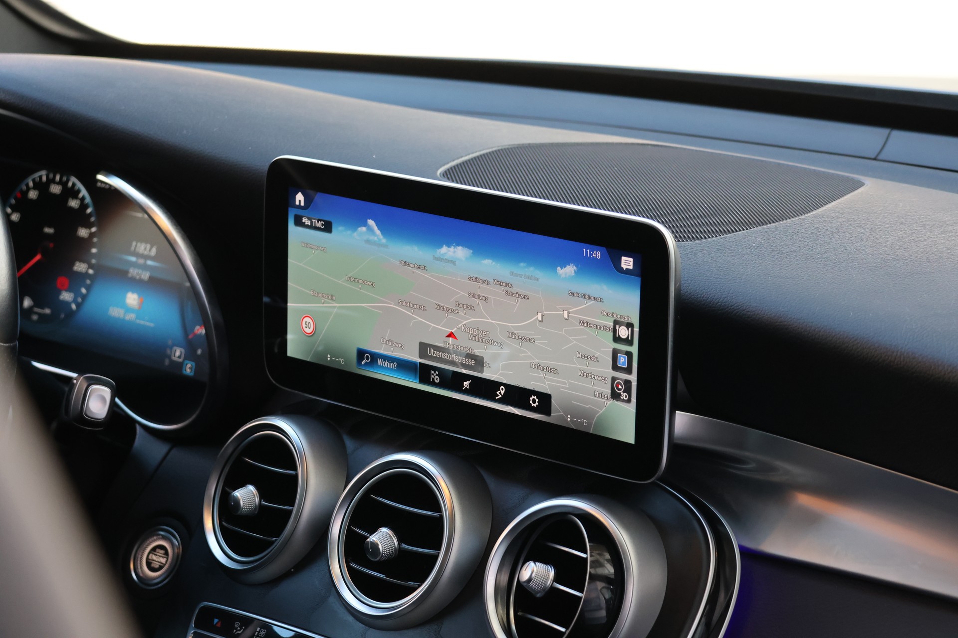 MERCEDES-BENZ GLC 300 de AMG Line 4Matic 9G-Tronic (CH) *Designo Magno Grey*-image-18