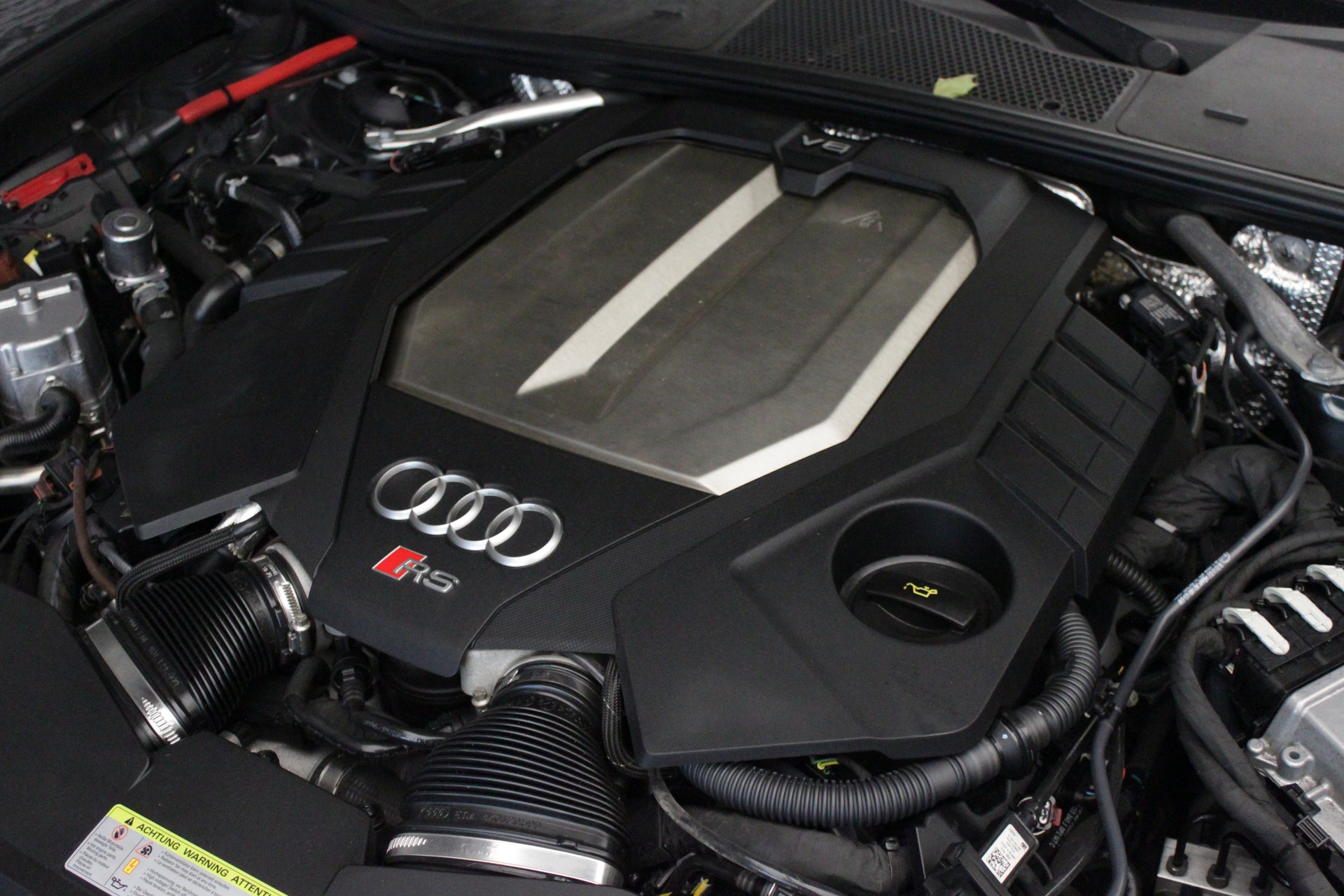 AUDI RS6 Avant 4.0 TFSI V8 quattro-image-23