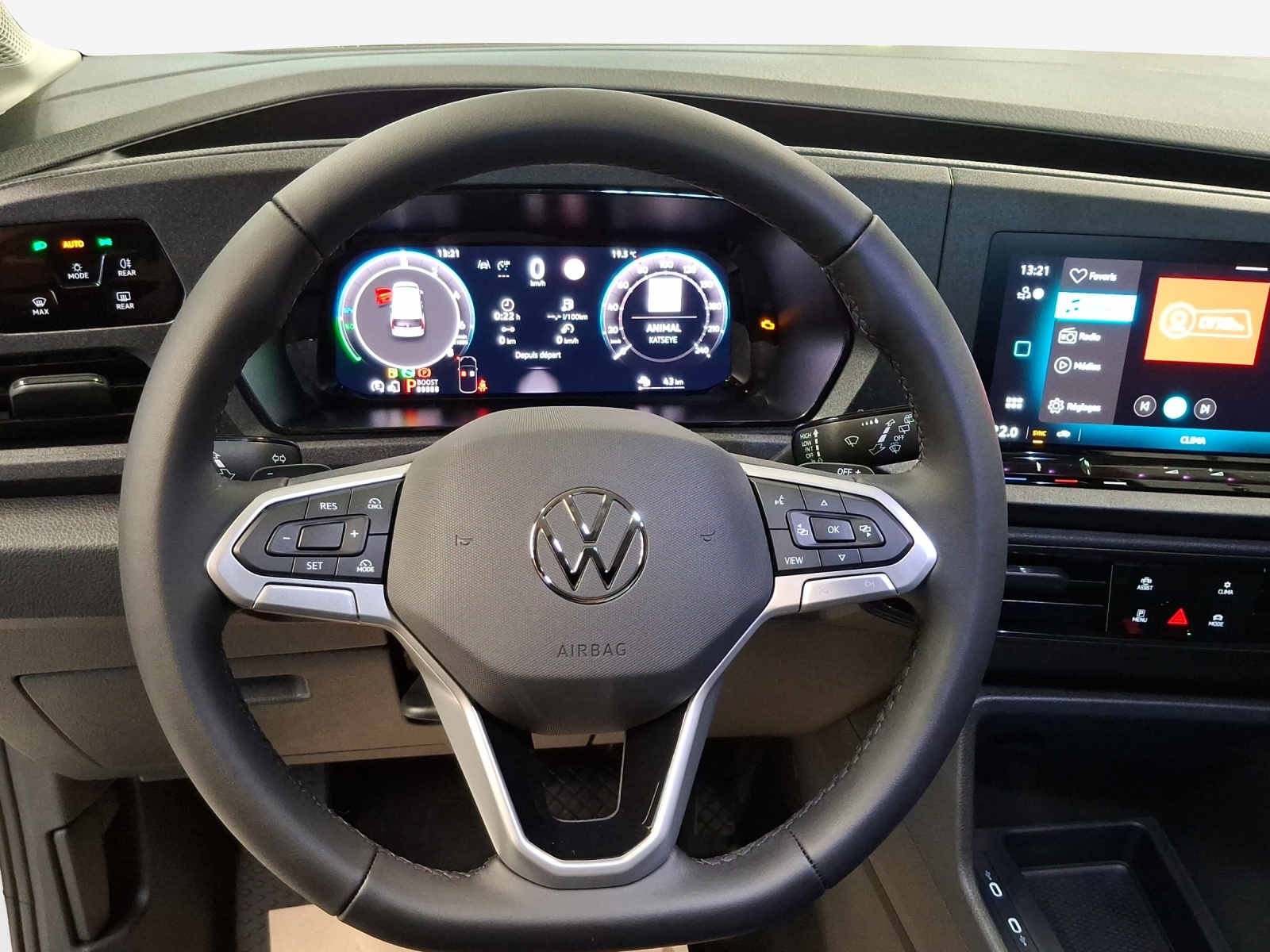 VW Caddy Cargo 1.5 TSI Plug in Hybrid DSG-image-9