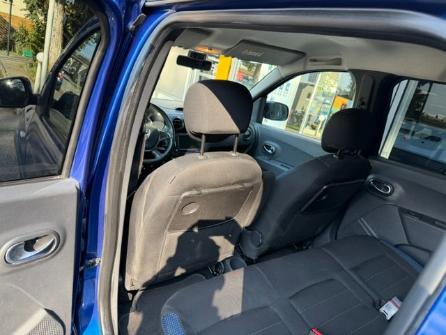 DACIA Lodgy 1.5dCi Stepway 7PL-image-10