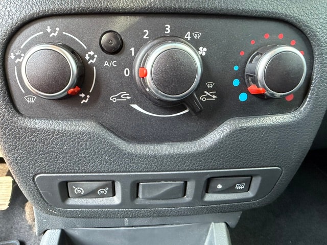 DACIA Lodgy 1.5dCi Stepway 7PL-image-18