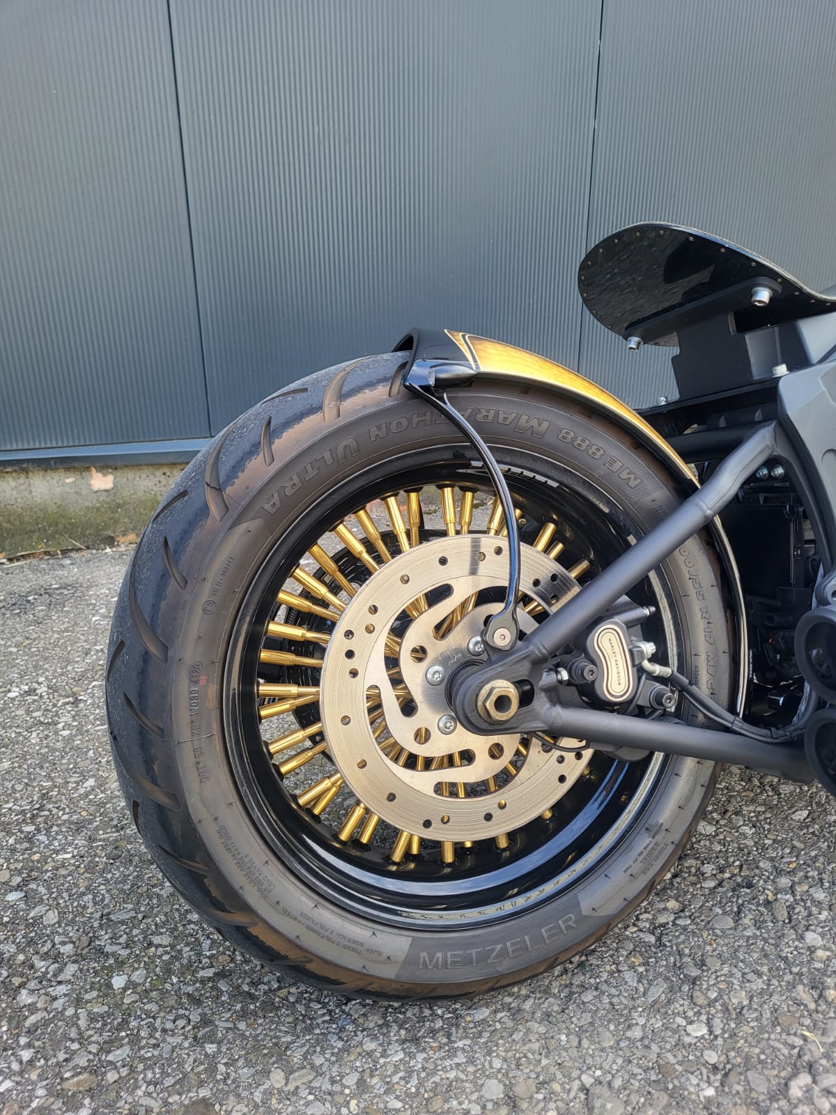 HARLEY-DAVIDSON FLSTFB-image-6