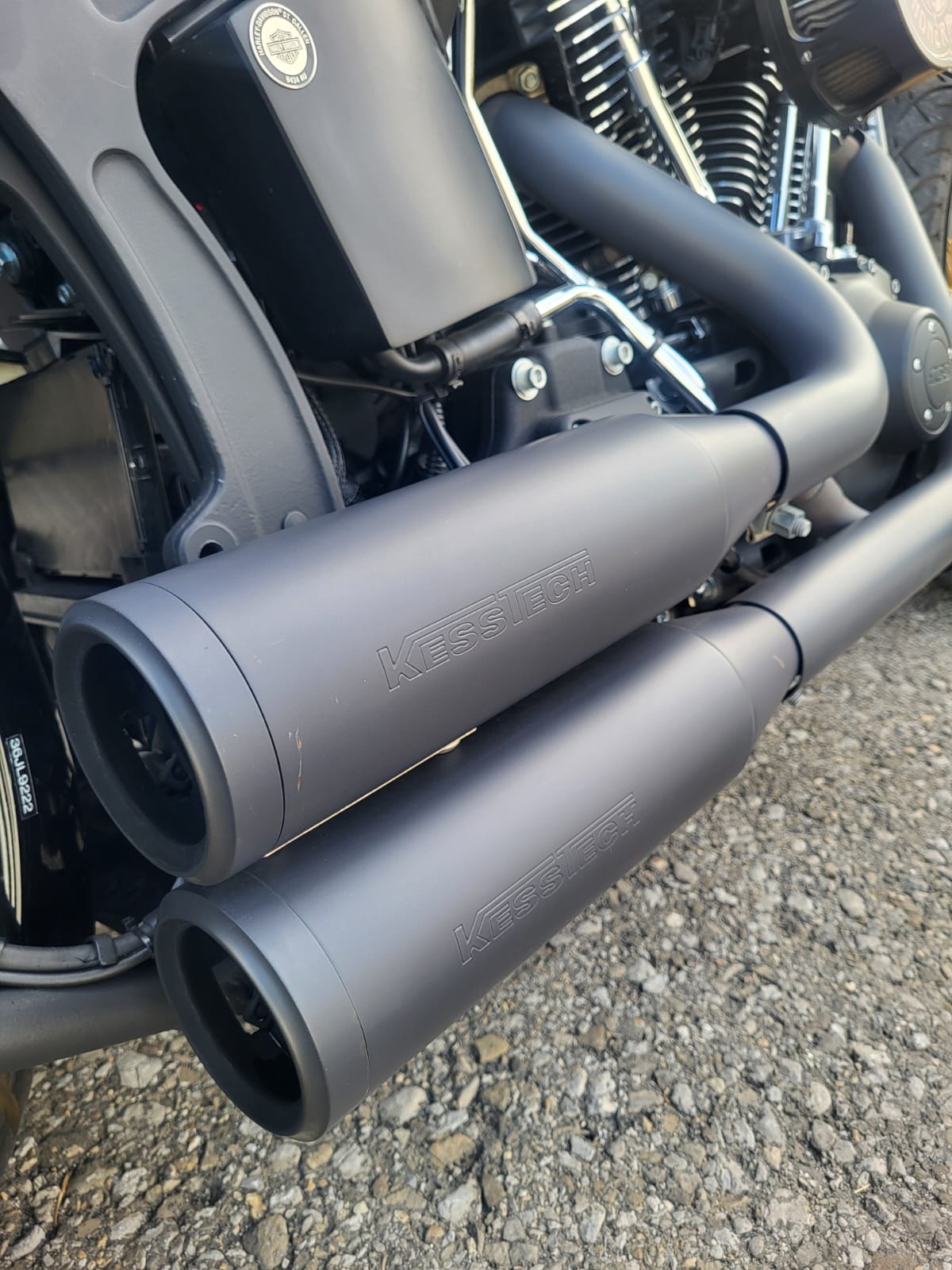 HARLEY-DAVIDSON FLSTFB-image-8