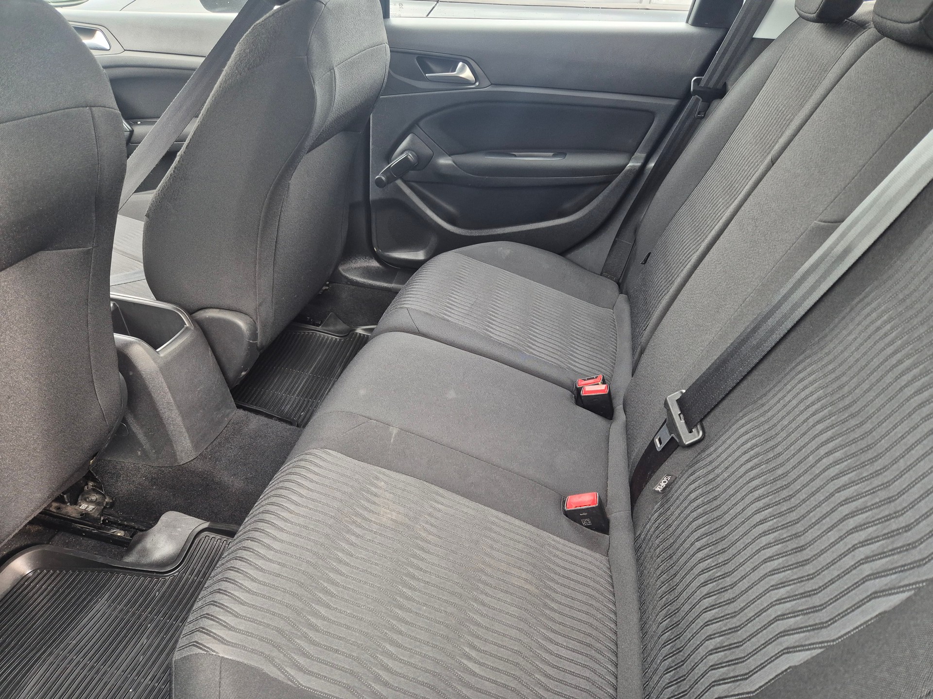 PEUGEOT 308 SW 1.6 BlueHDI Allure-image-5