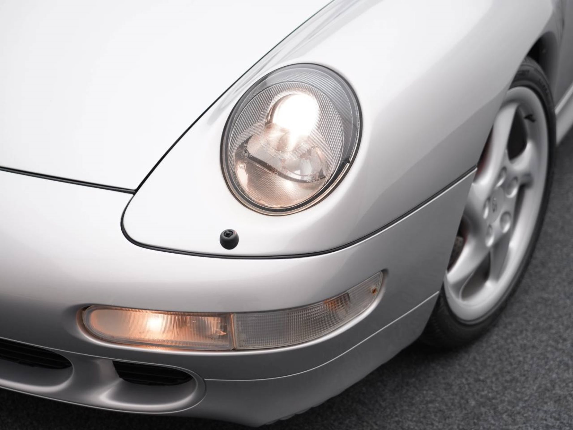 PORSCHE 911 Carrera 4S Coupé-image-12
