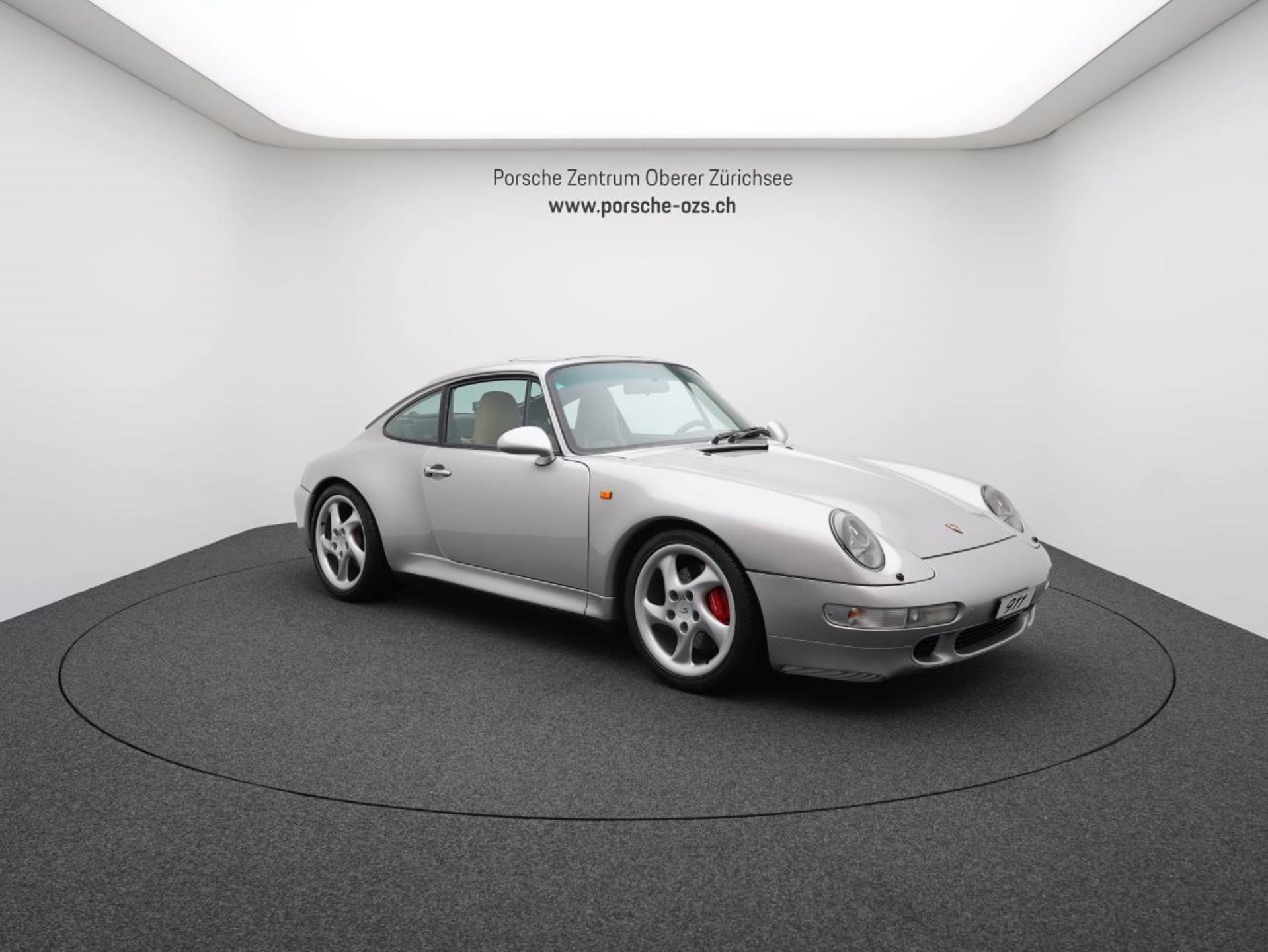 PORSCHE 911 Carrera 4S Coupé-image-8