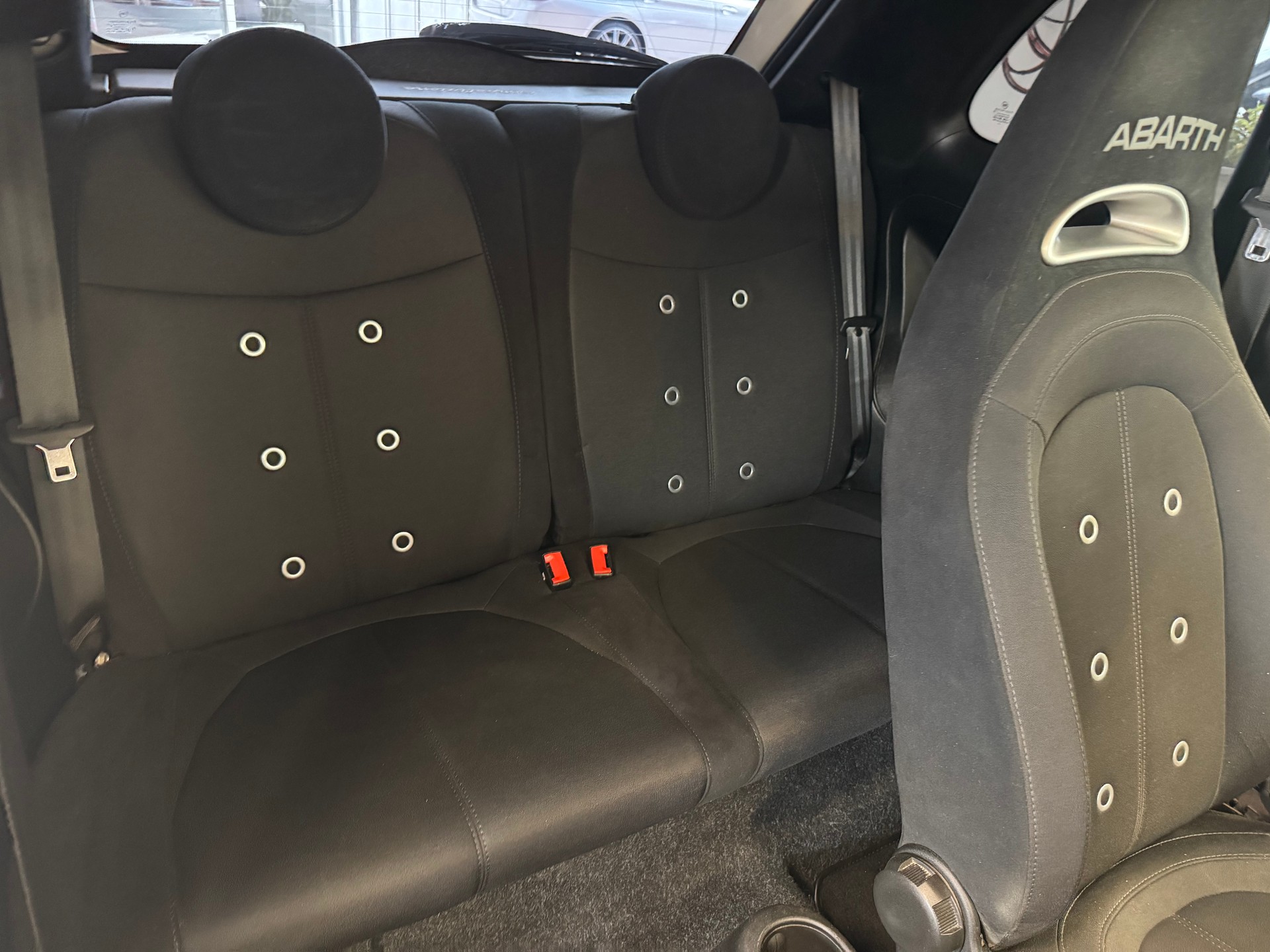 FIAT 595C 1.4 16V Turbo Abarth-image-10