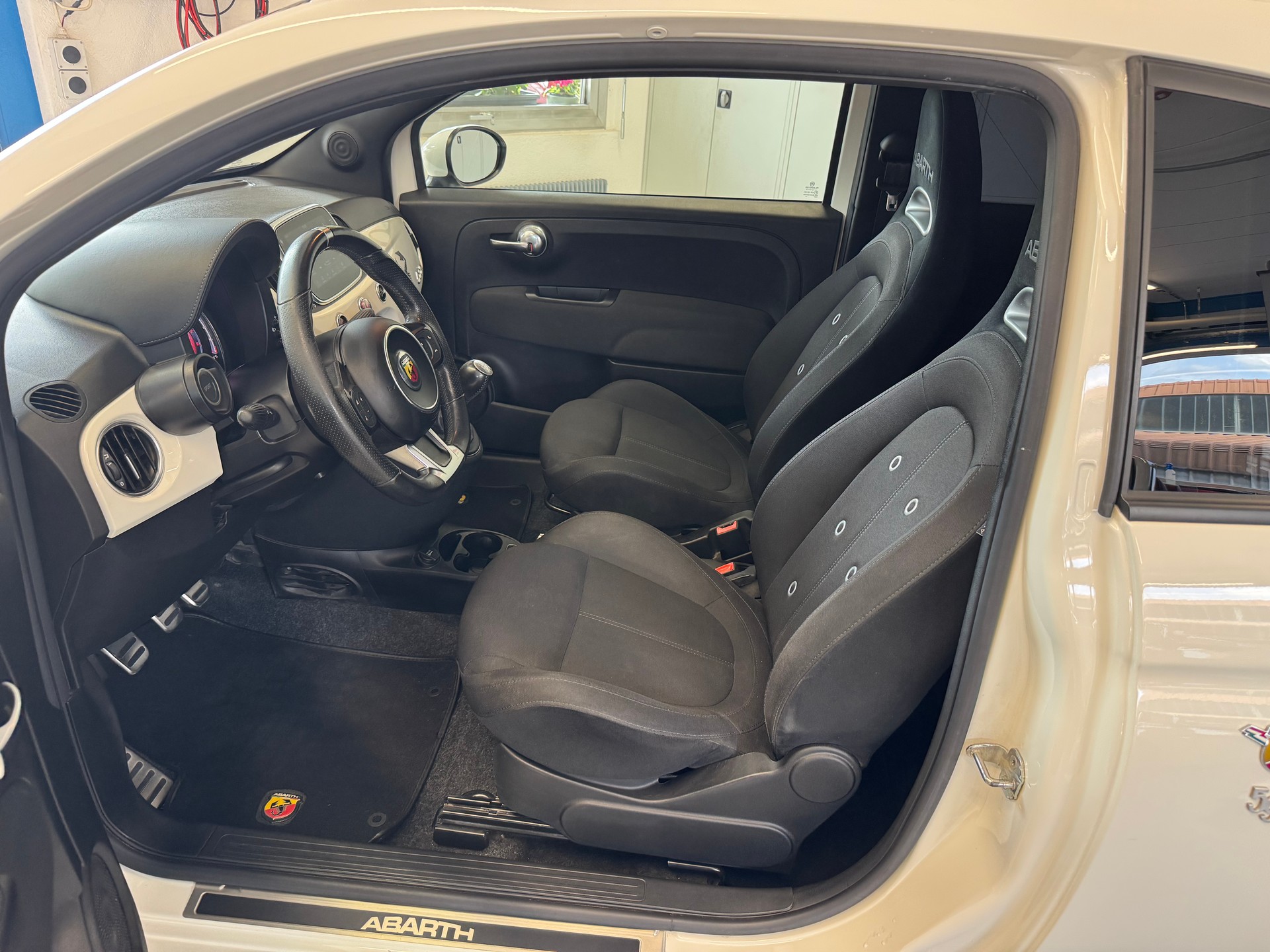 FIAT 595C 1.4 16V Turbo Abarth-image-5