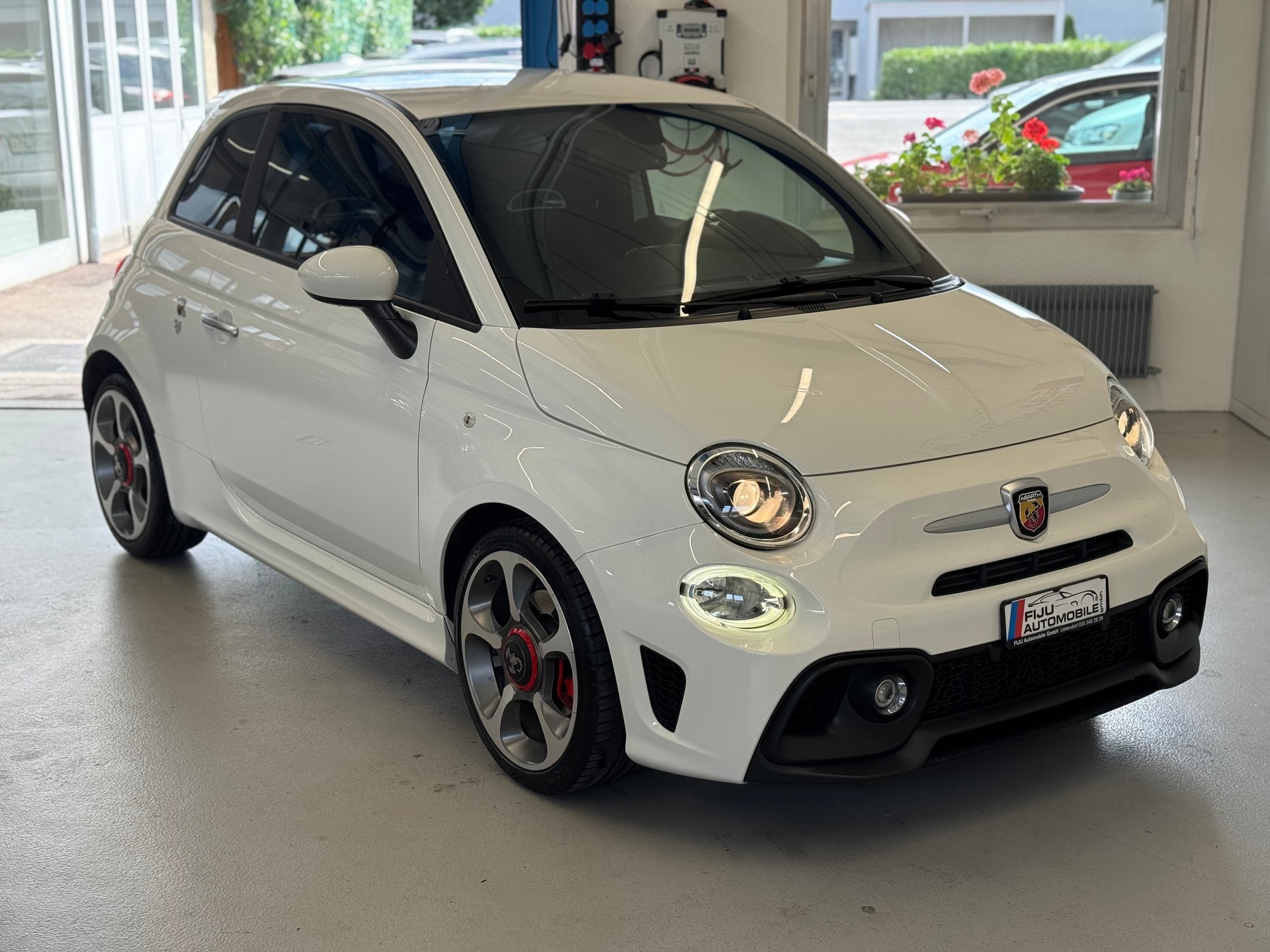FIAT 595C 1.4 16V Turbo Abarth-image-2