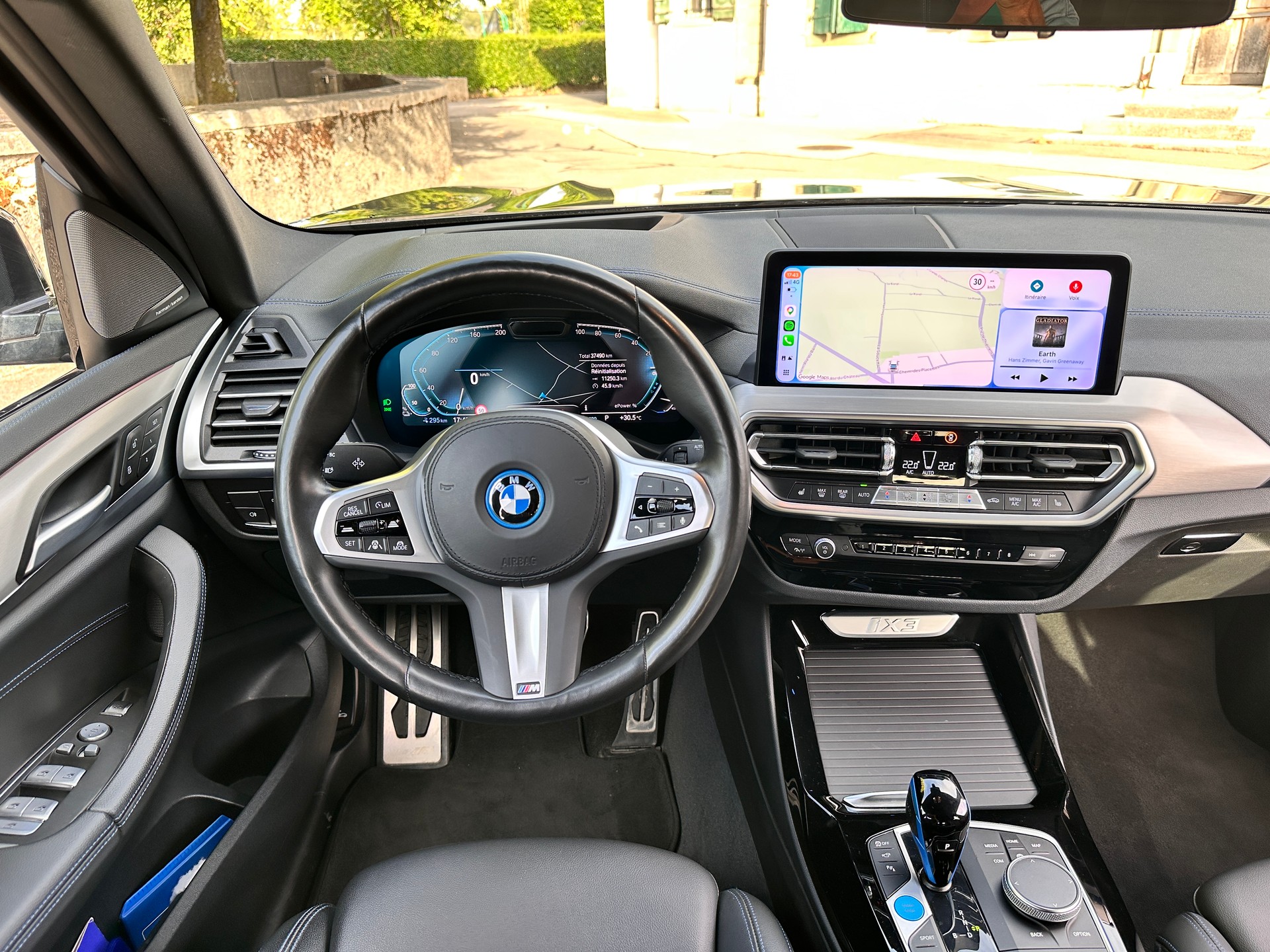 BMW iX3 Impressive-image-11