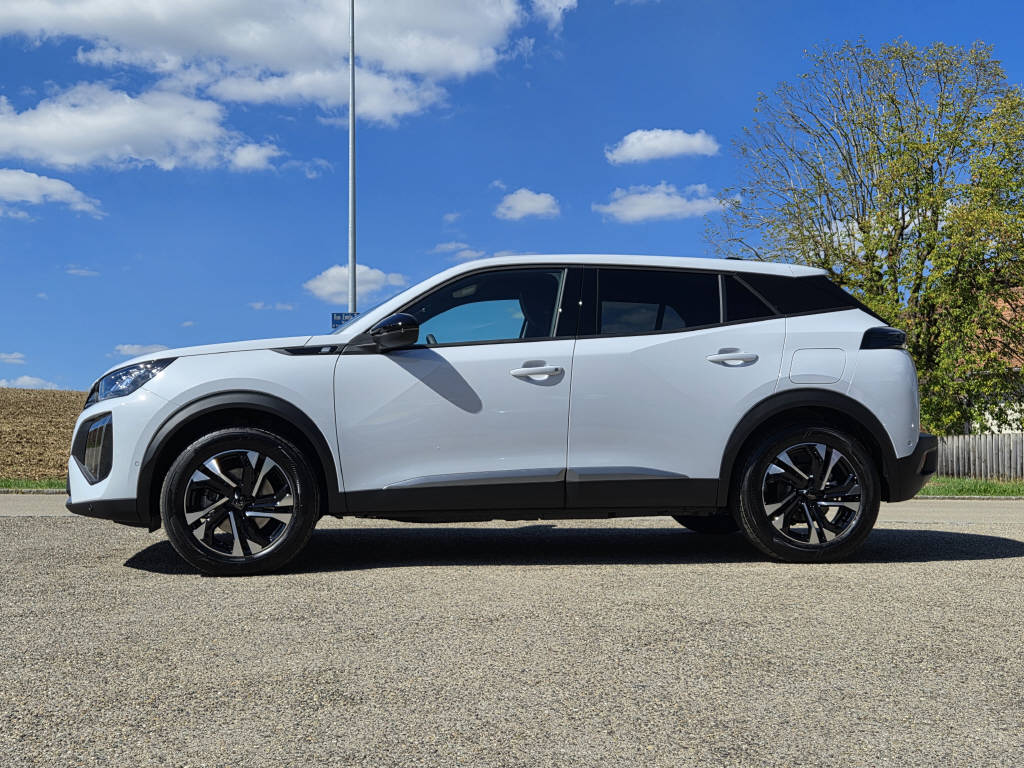 PEUGEOT 2008 e-Allure 156cv - garantie 8 ans-image-4