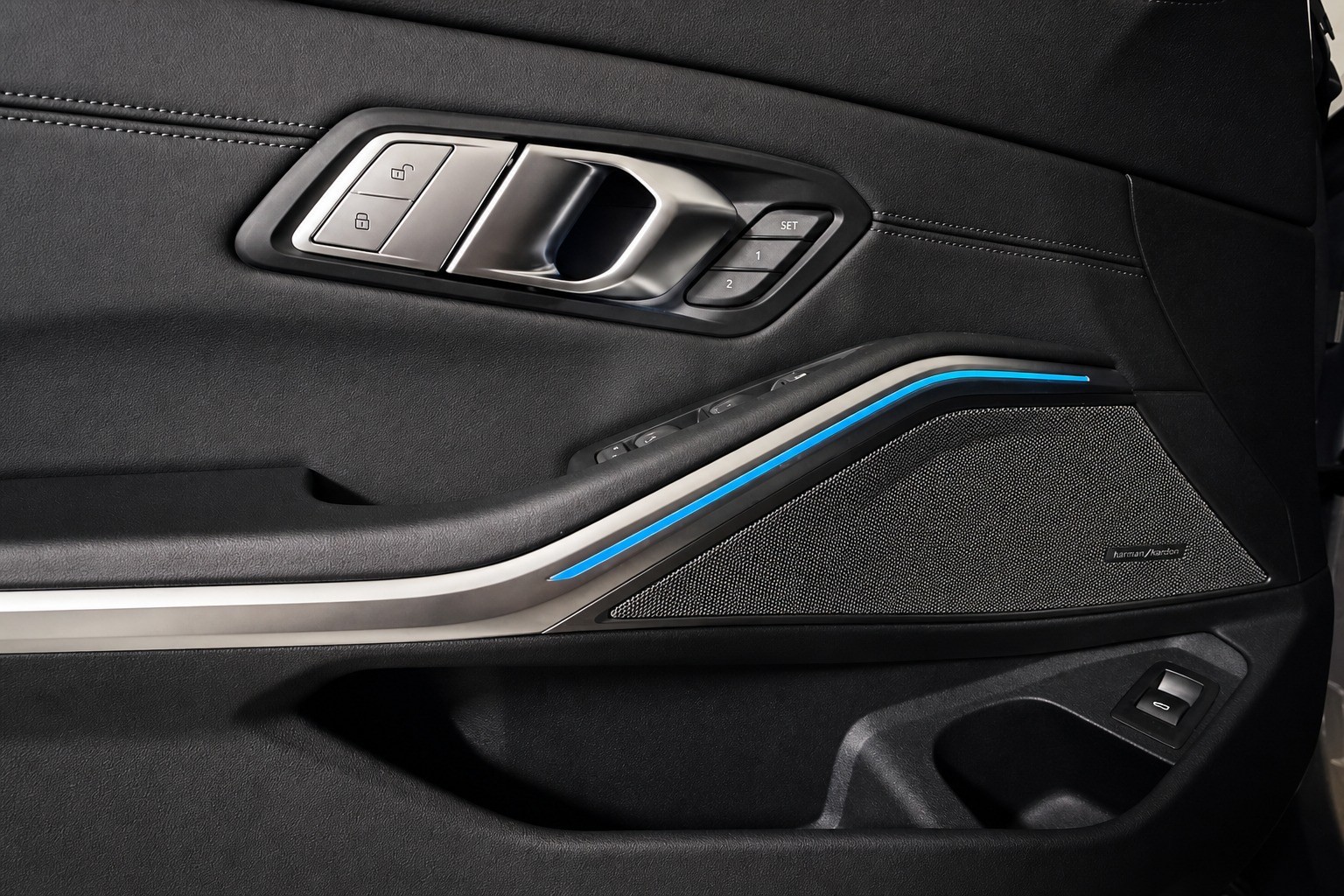 BMW M3 Competition M xDrive-image-19