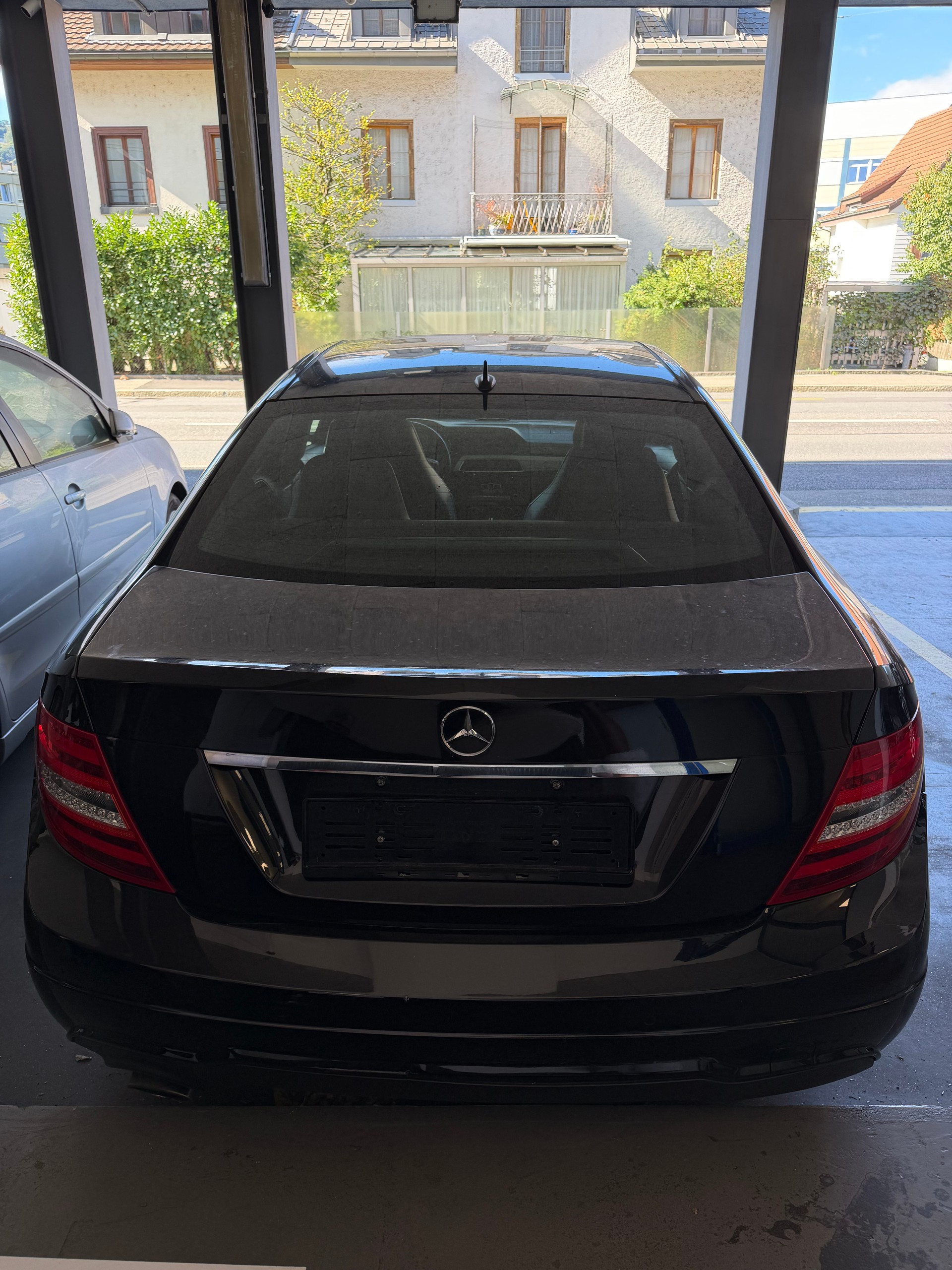 MERCEDES-BENZ C 180 Coupé 7G-Tronic-image-2