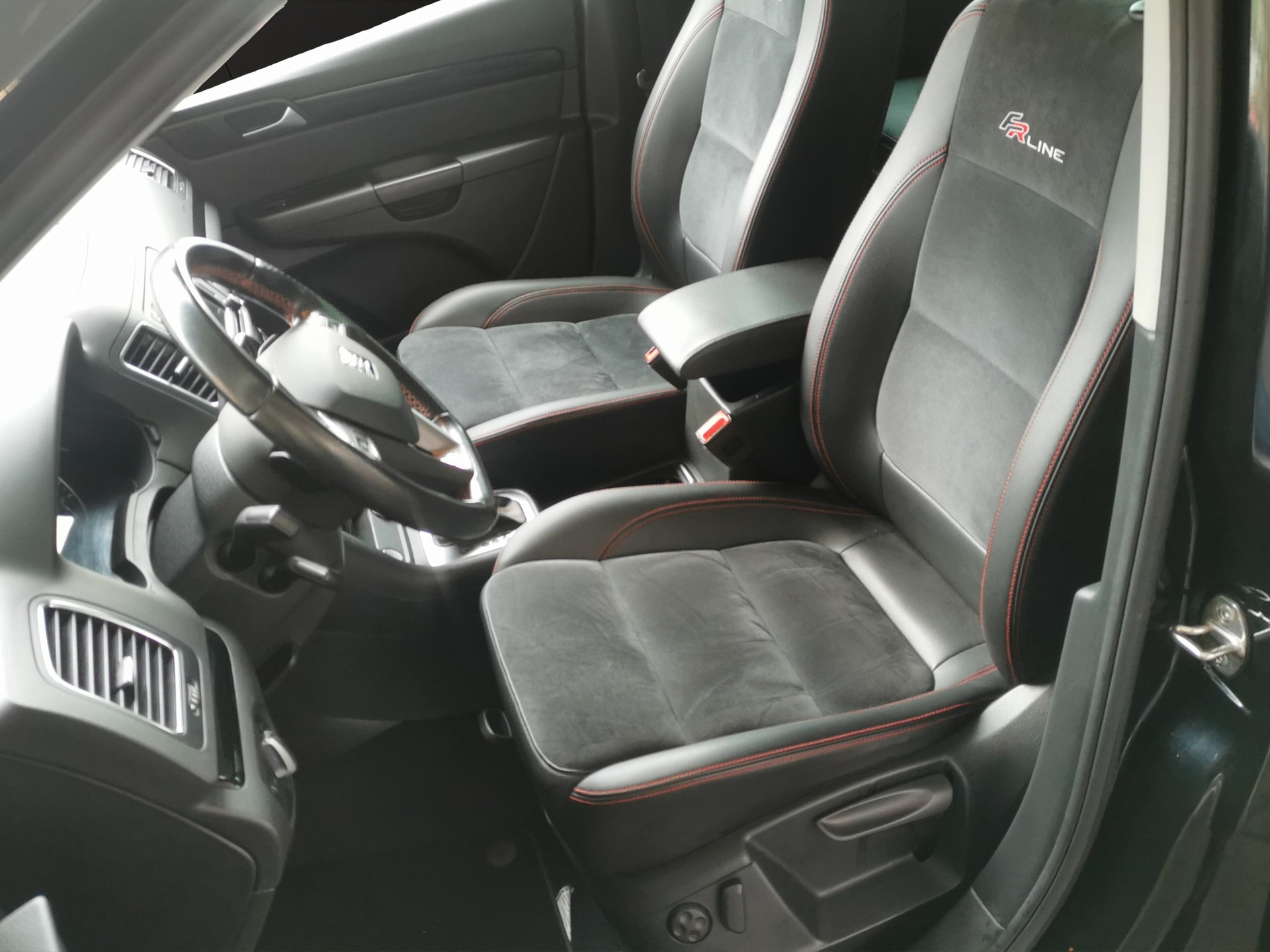 SEAT Alhambra 2.0 TDI FR Line 4Drive-image-12