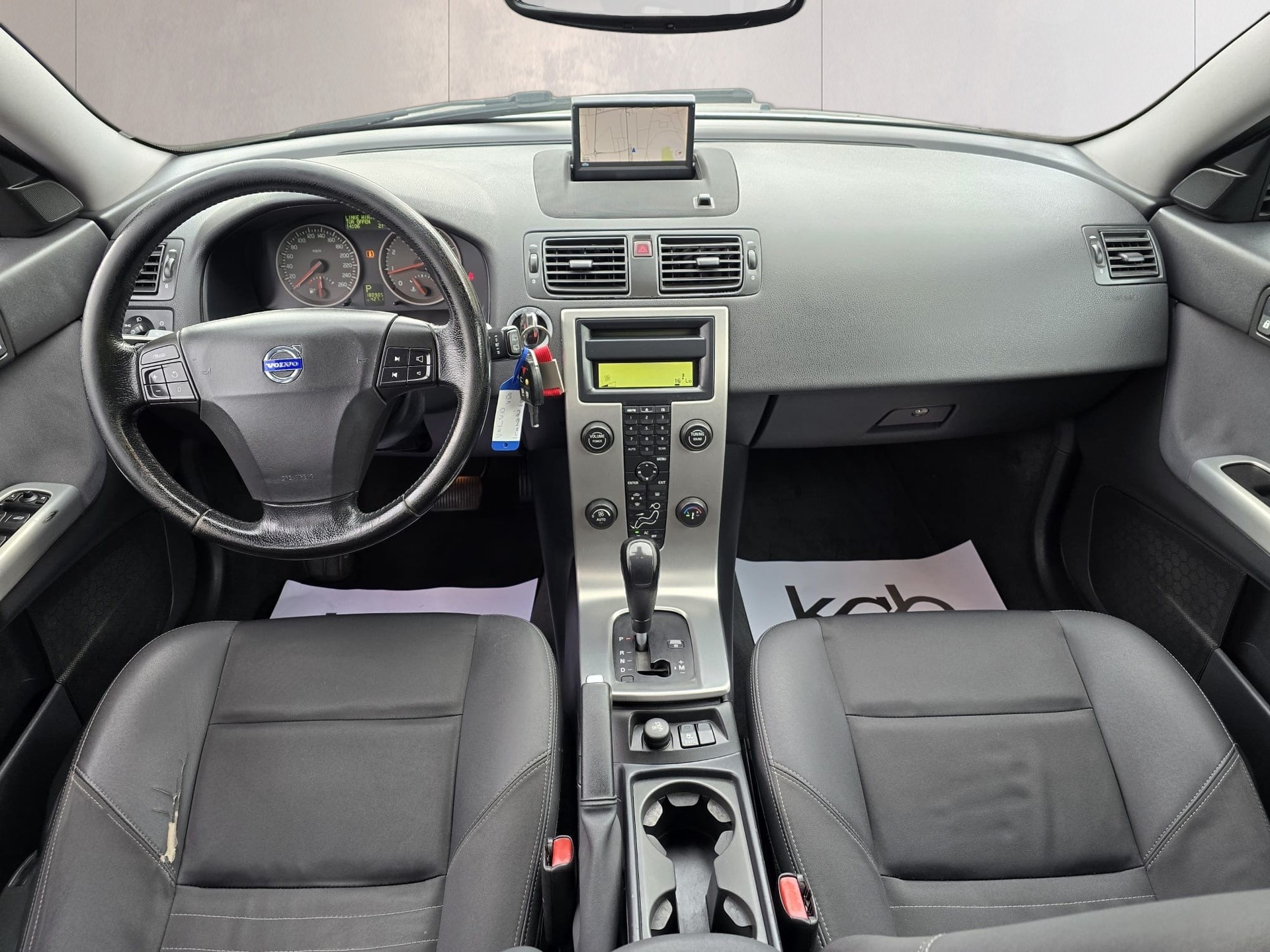 VOLVO V50 T5 AWD Kinetic-image-8
