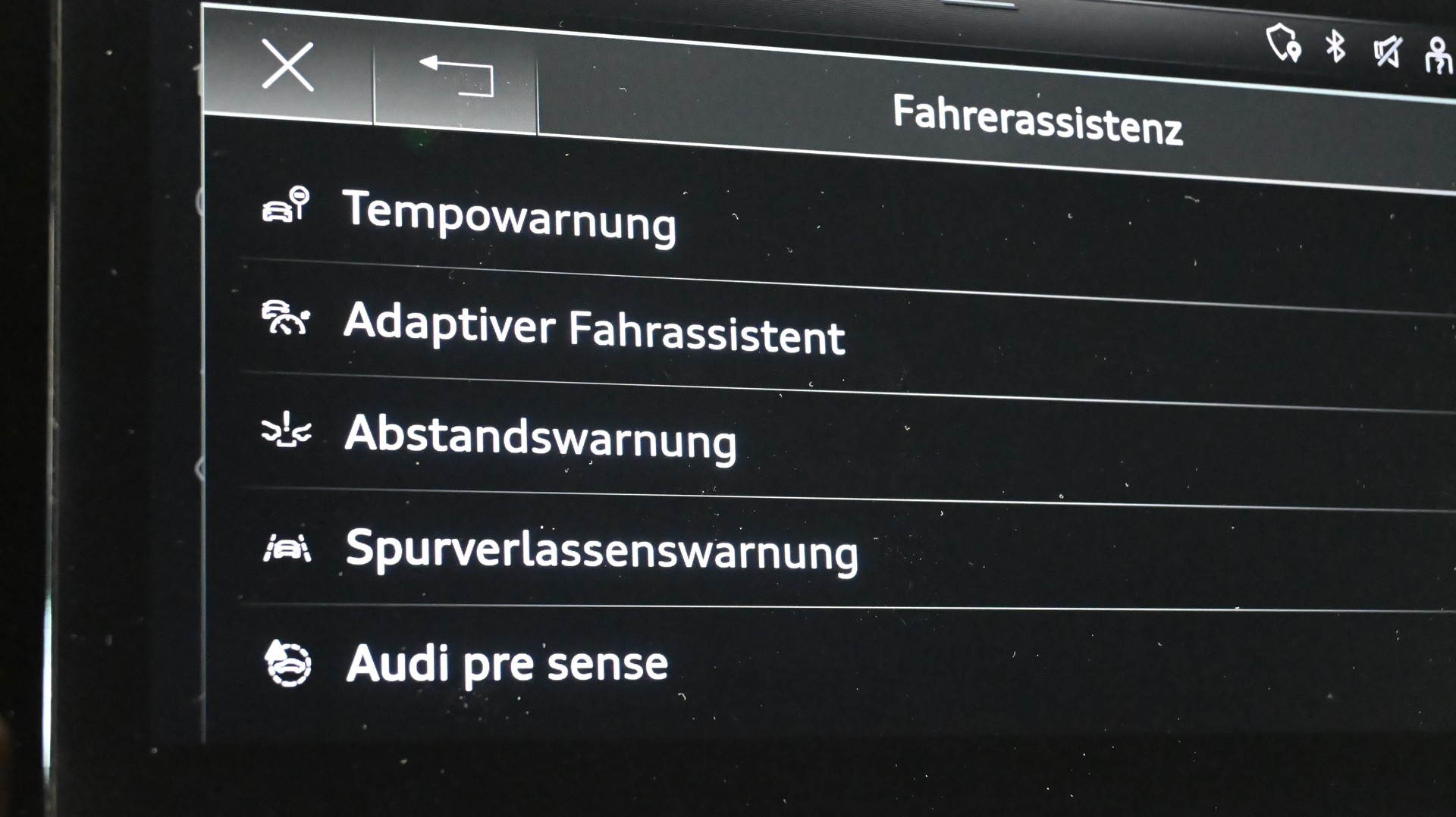 AUDI e-tron 55 Sportback S Line Black Edition quattro-image-9