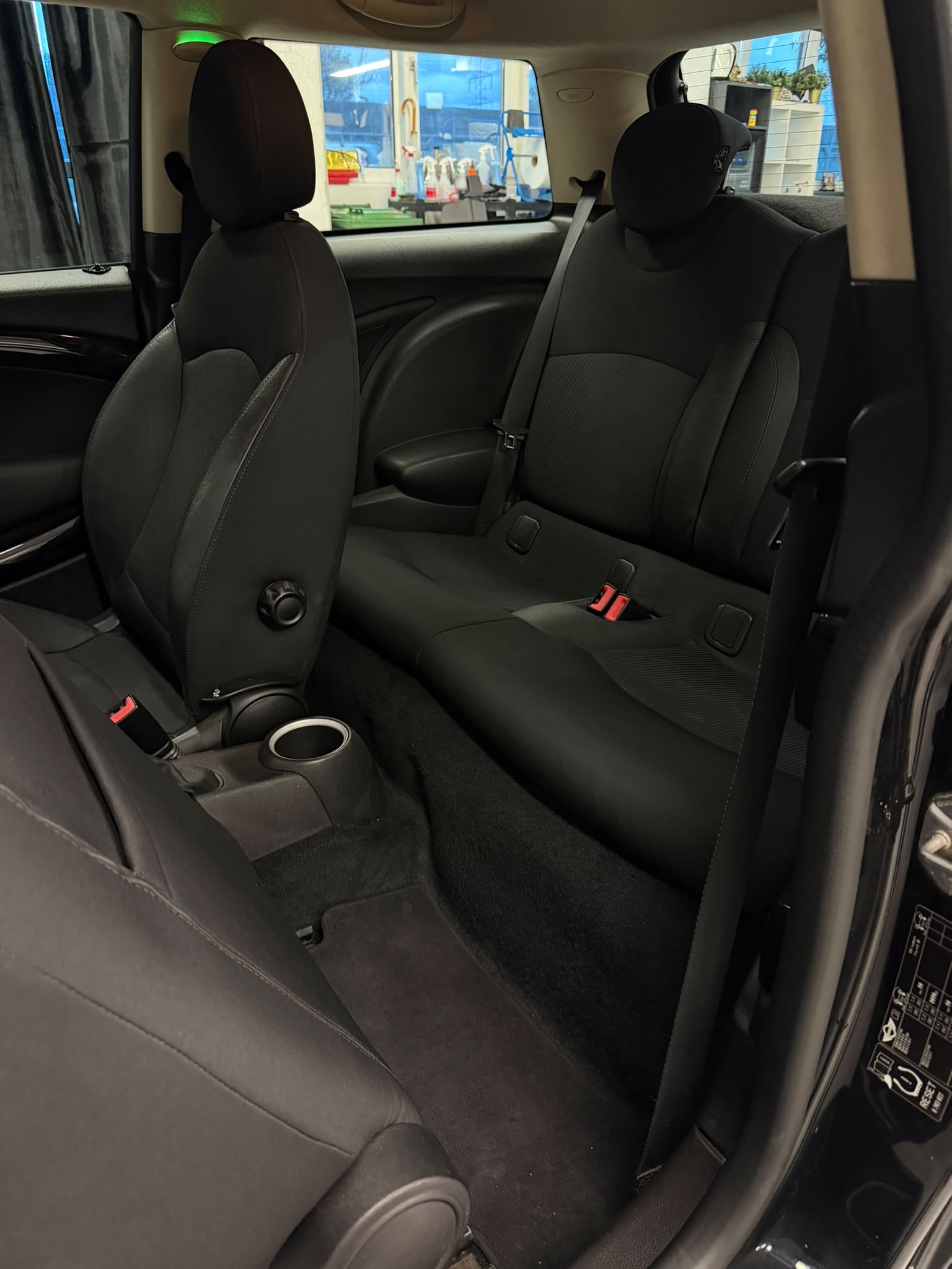 MINI Cooper S-image-12