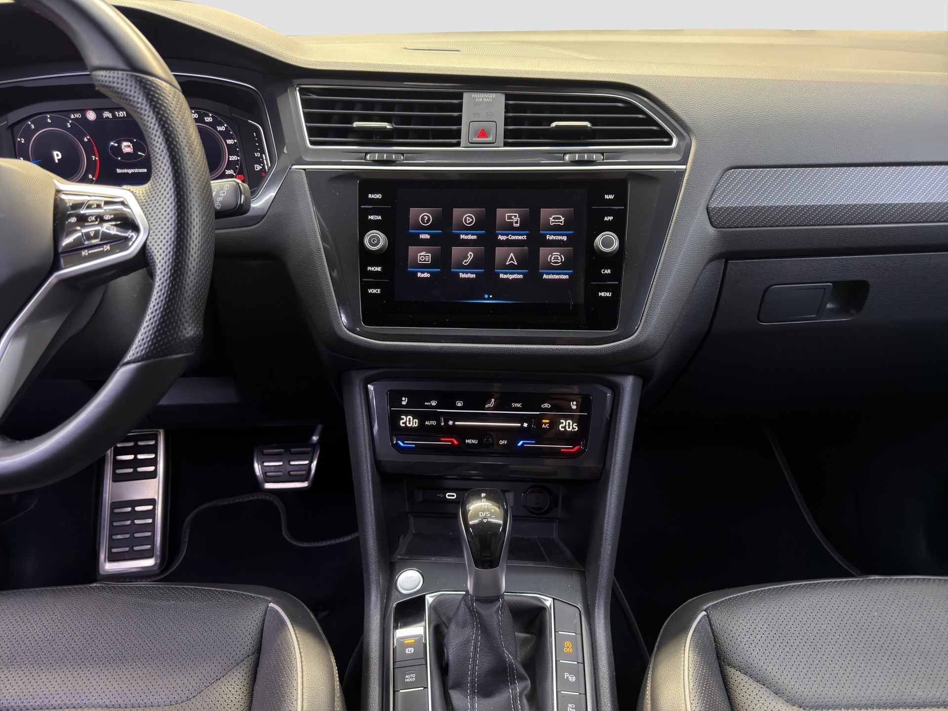 VW Tiguan Allspace 2.0TSI R-Line 4Motion DSG-image-7
