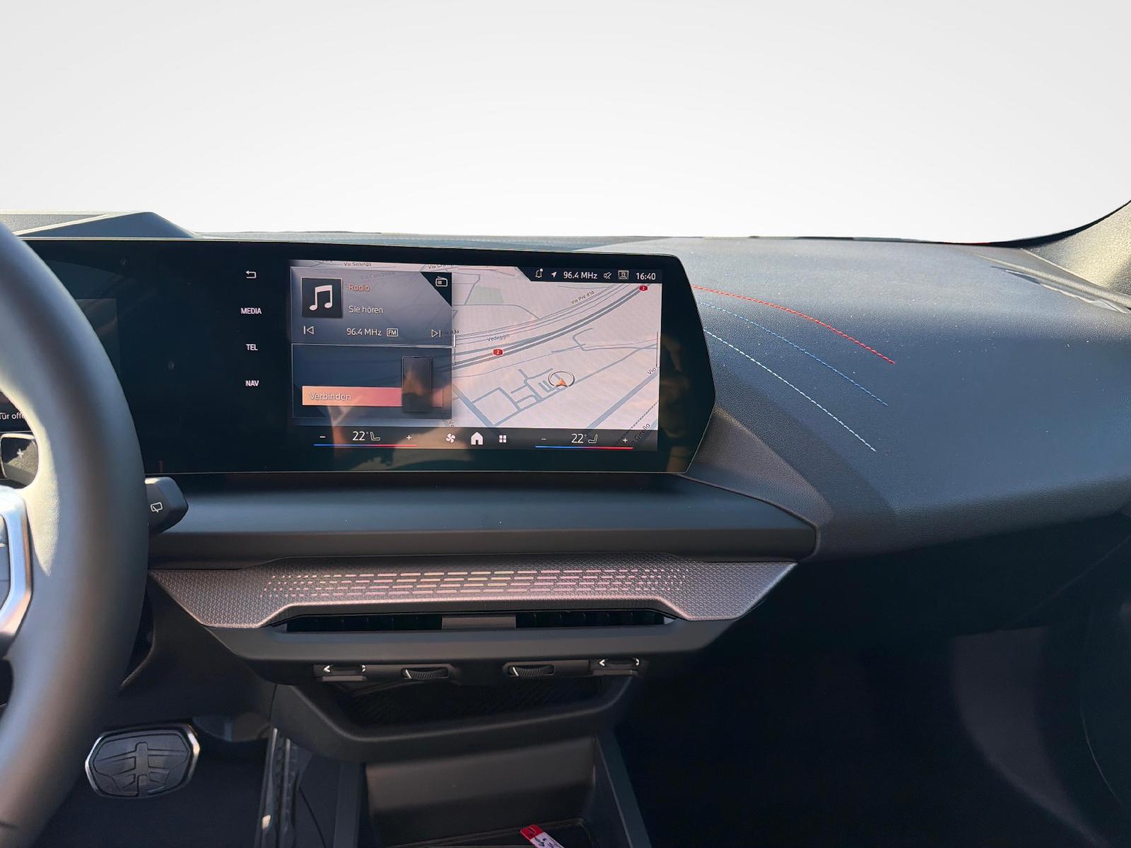 BMW 120d-image-16