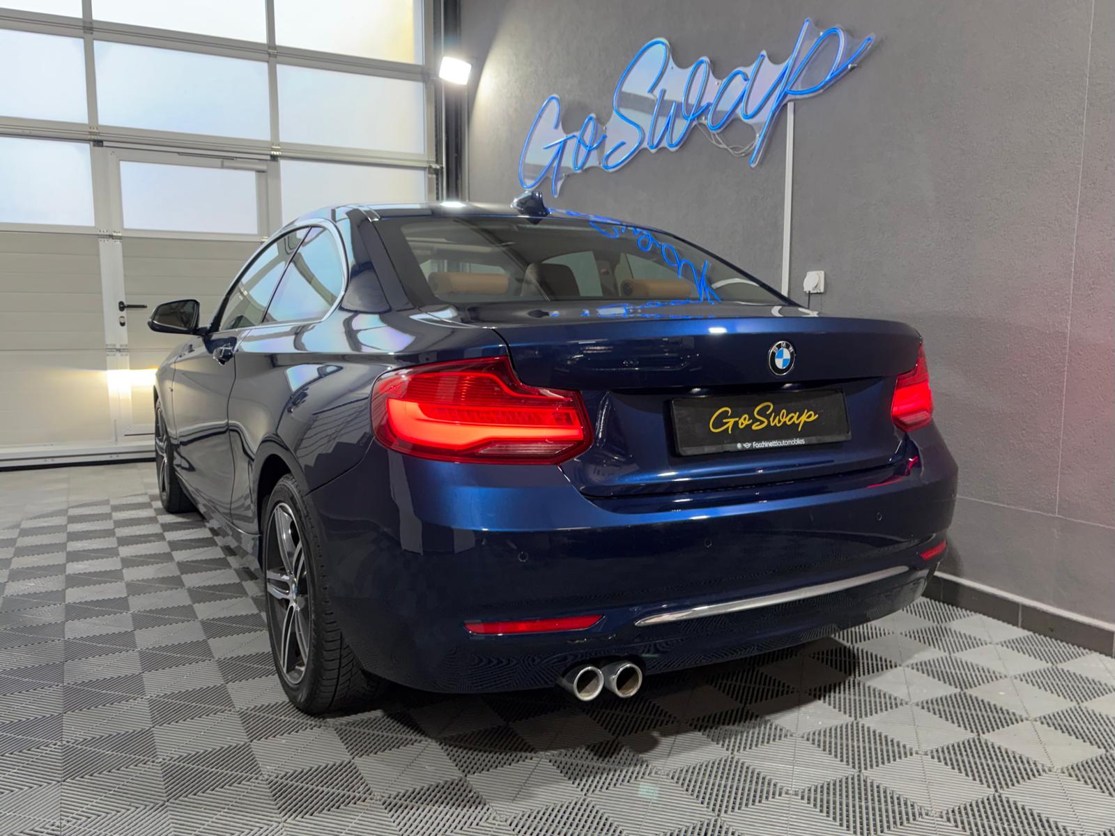 BMW 220i Luxury Line Steptronic - Toit ouvrant-image-9