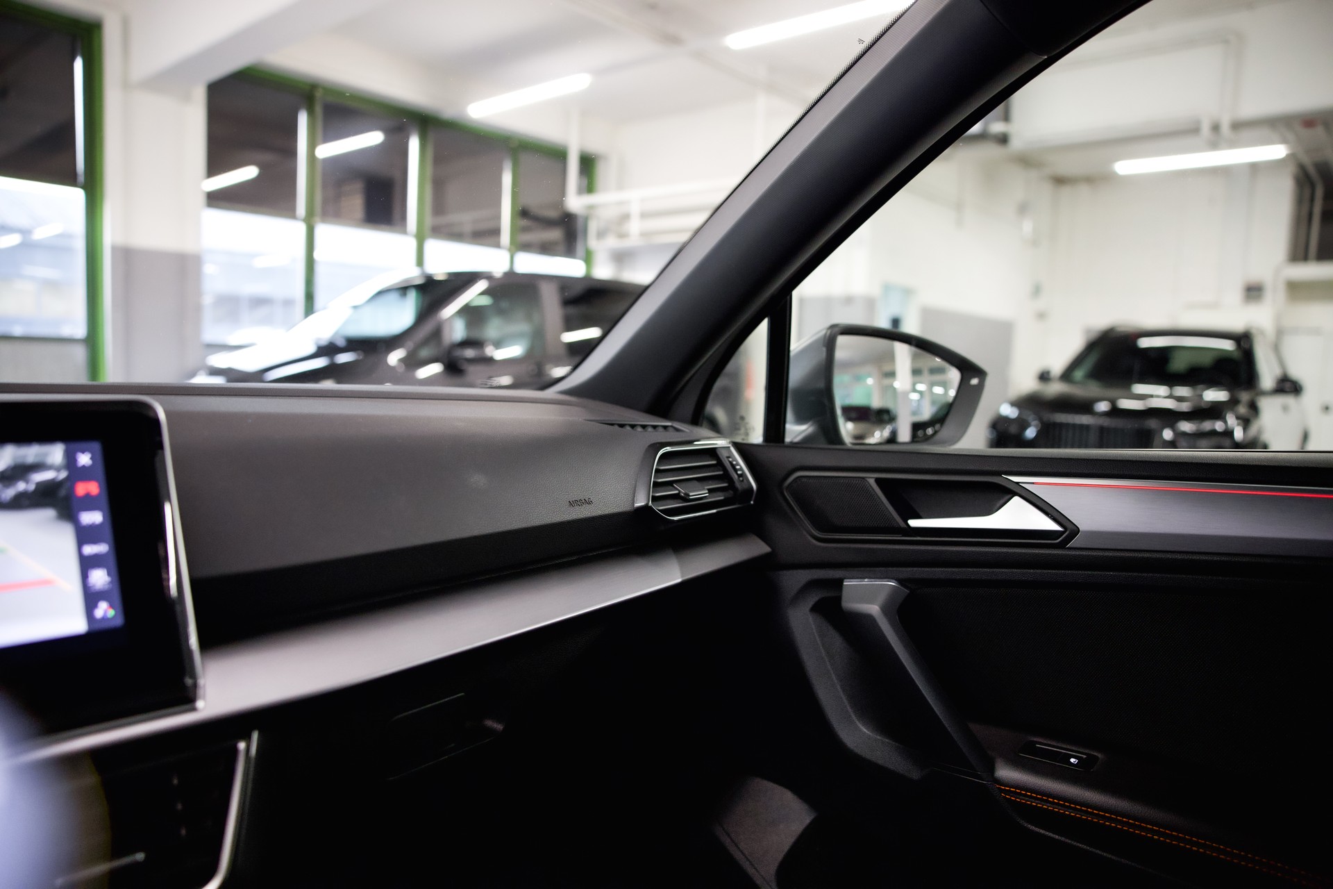 SEAT Tarraco 2.0 TSI FR 4Drive DSG *7 Plätzer*-image-29