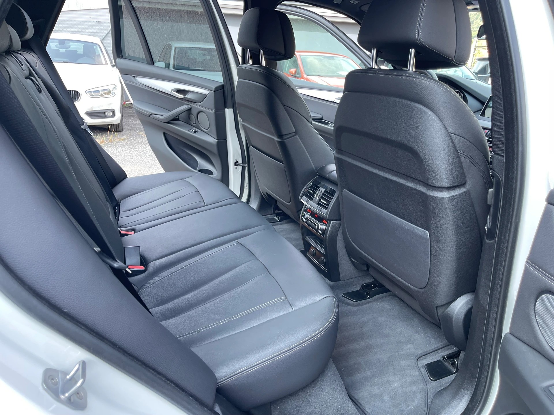 BMW X5 xDrive 40e iPerformance Pure M Sport Steptronic-image-10