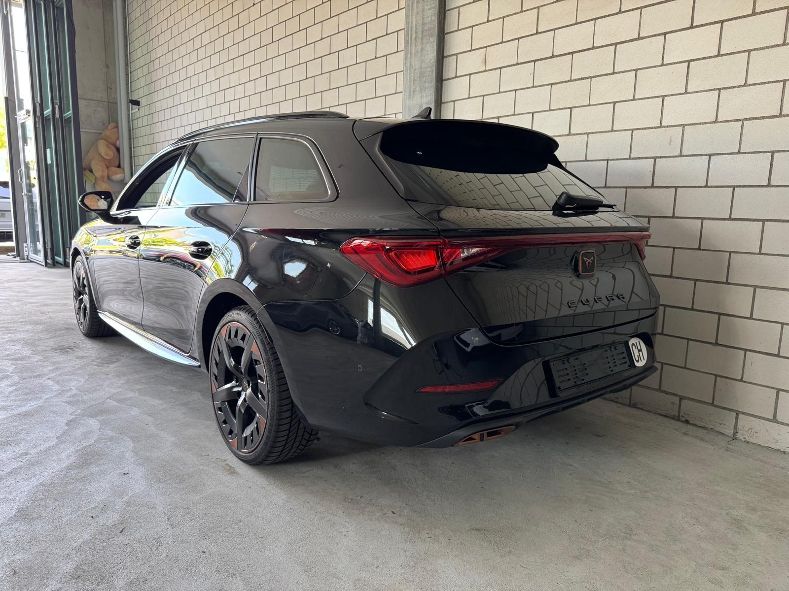 CUPRA LEON ST 1.4 e-HYBRID pHEV DSG-image-2