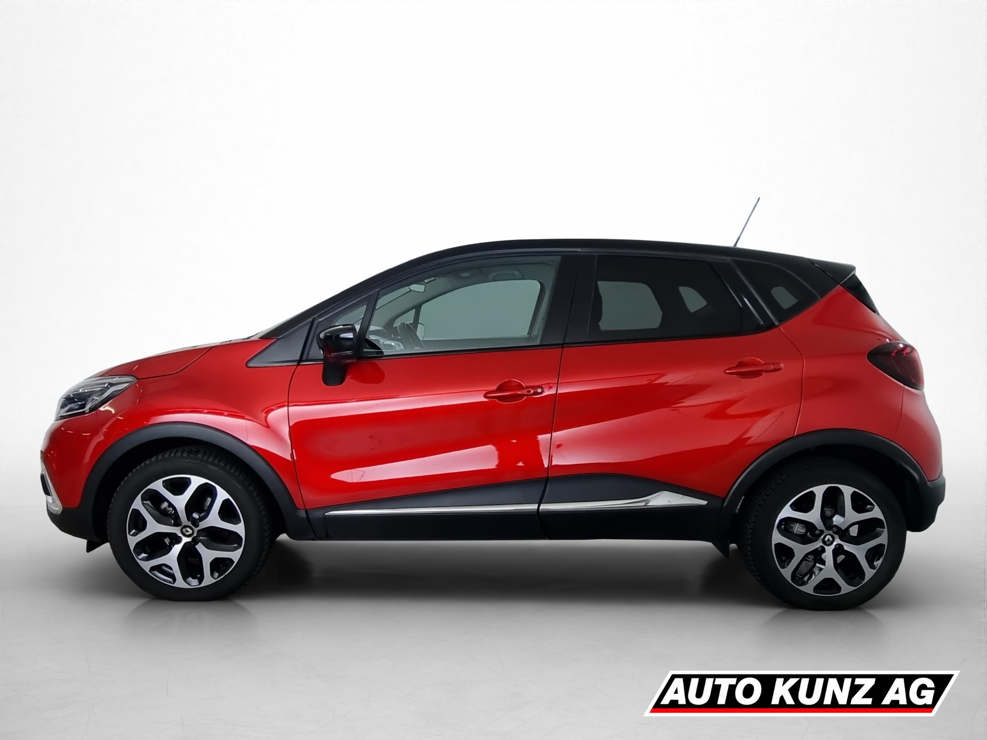 RENAULT Captur 1.3 TCe Intens S/S-image-2