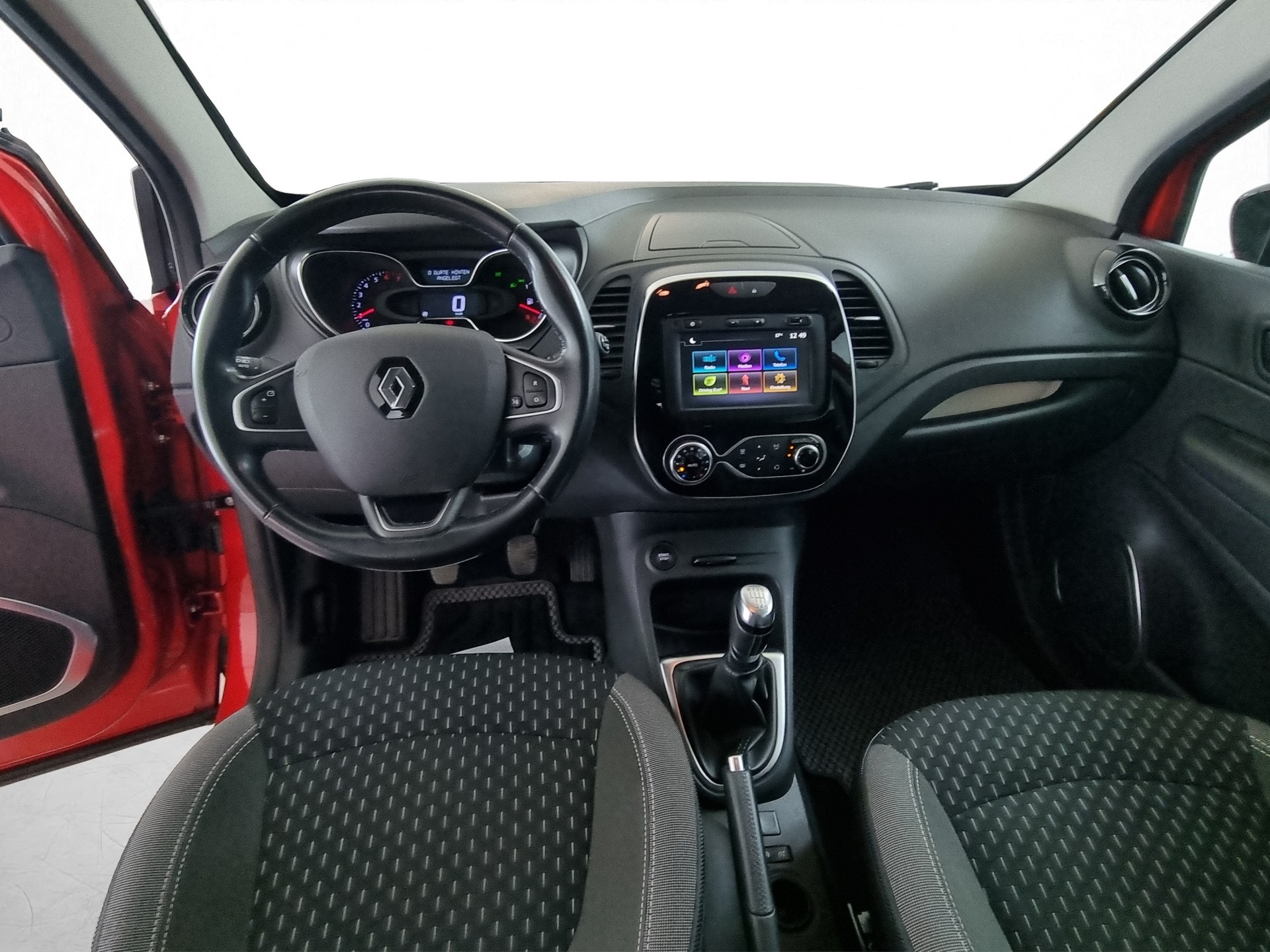 RENAULT Captur 1.3 TCe Intens S/S-image-7