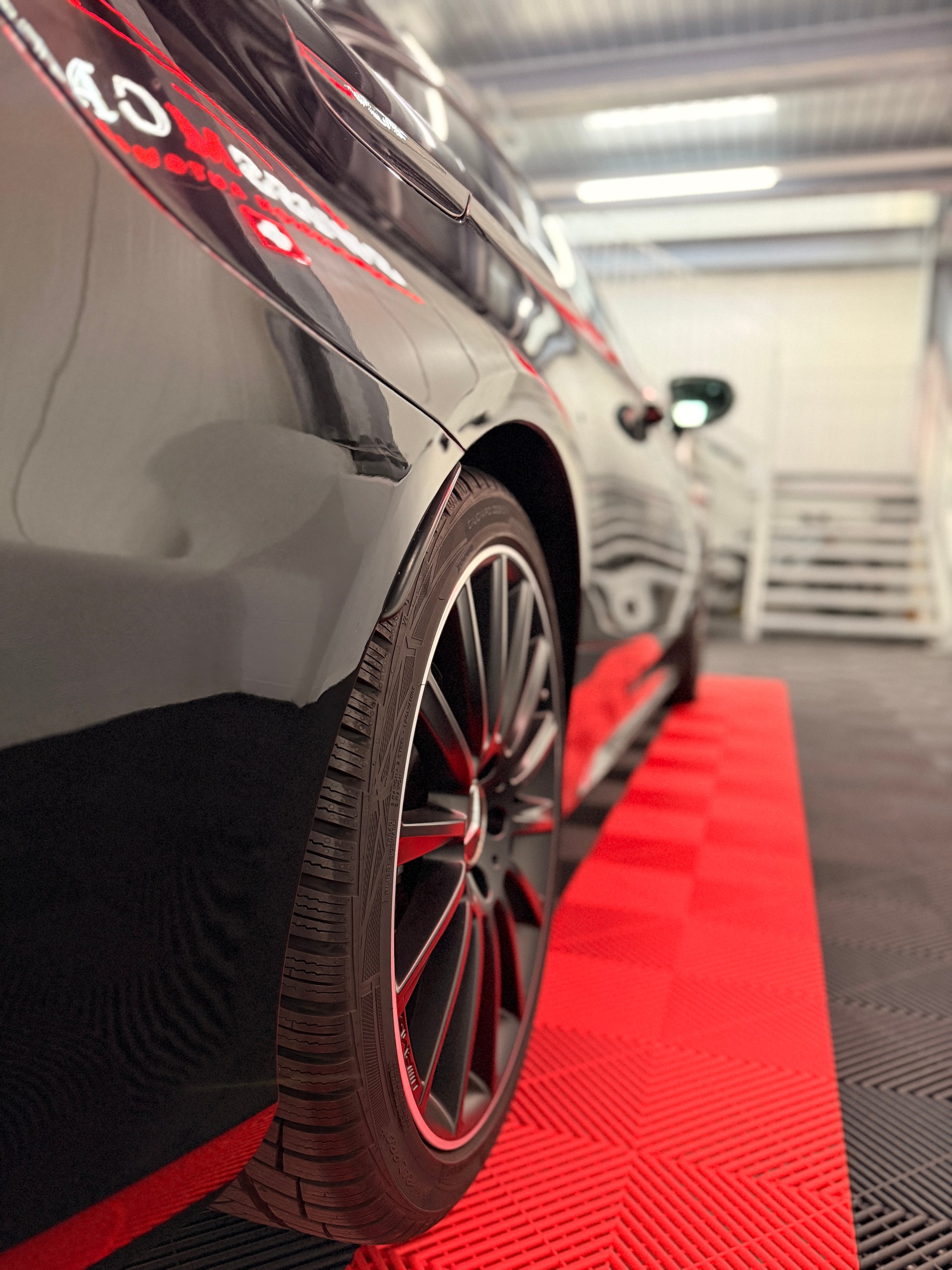 MERCEDES-BENZ C 43 AMG Premium + 4Matic 9G-tronic-image-13