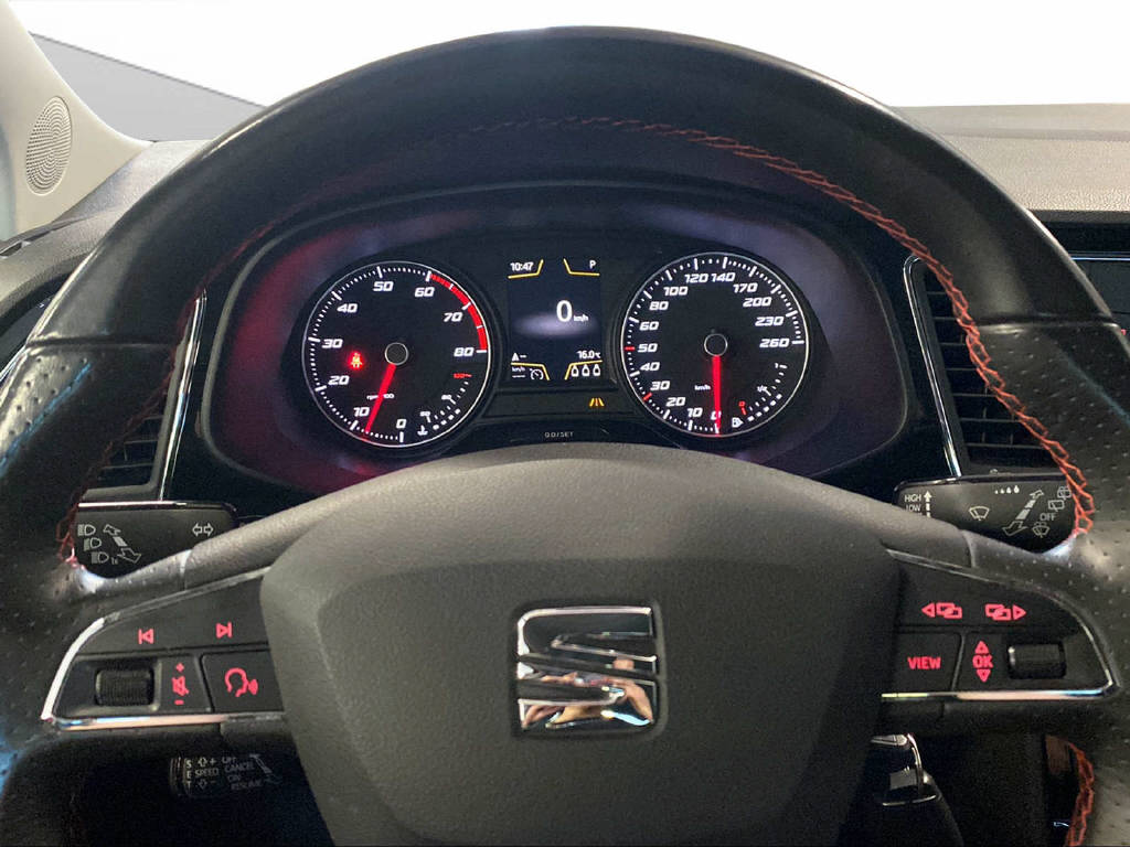 SEAT Leon 1.8 TSI Xcellence-image-11