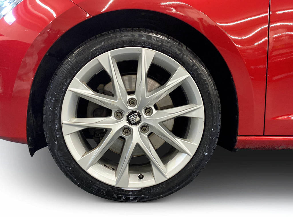 SEAT Leon 1.8 TSI Xcellence-image-7
