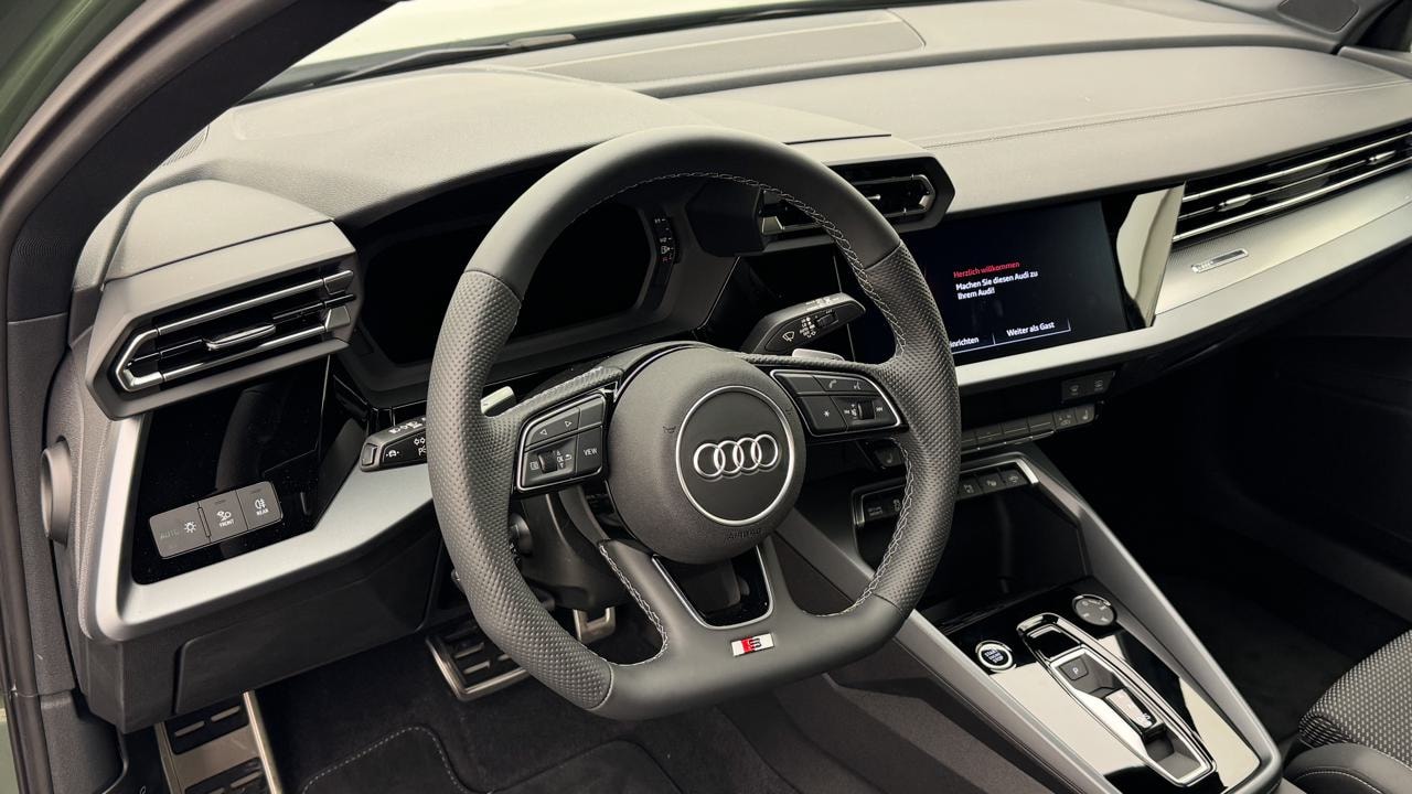 AUDI A3 Sportback TFSI 110 kW S line S tronic-image-6