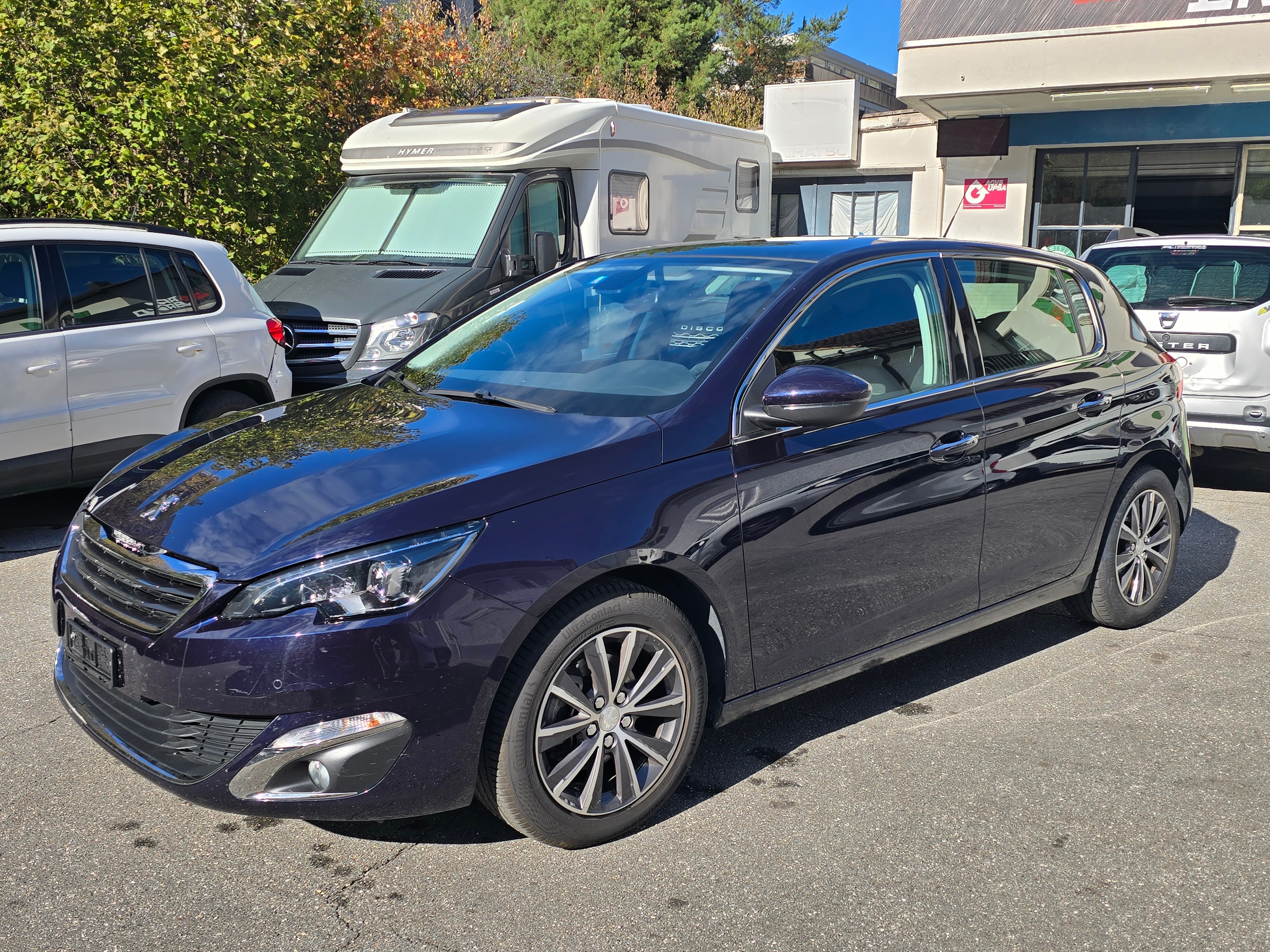 Car photo