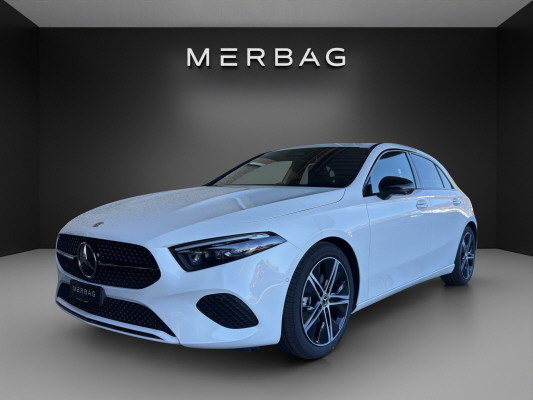 MERCEDES-BENZ A 200 Night Star 7G-DCT-image-0