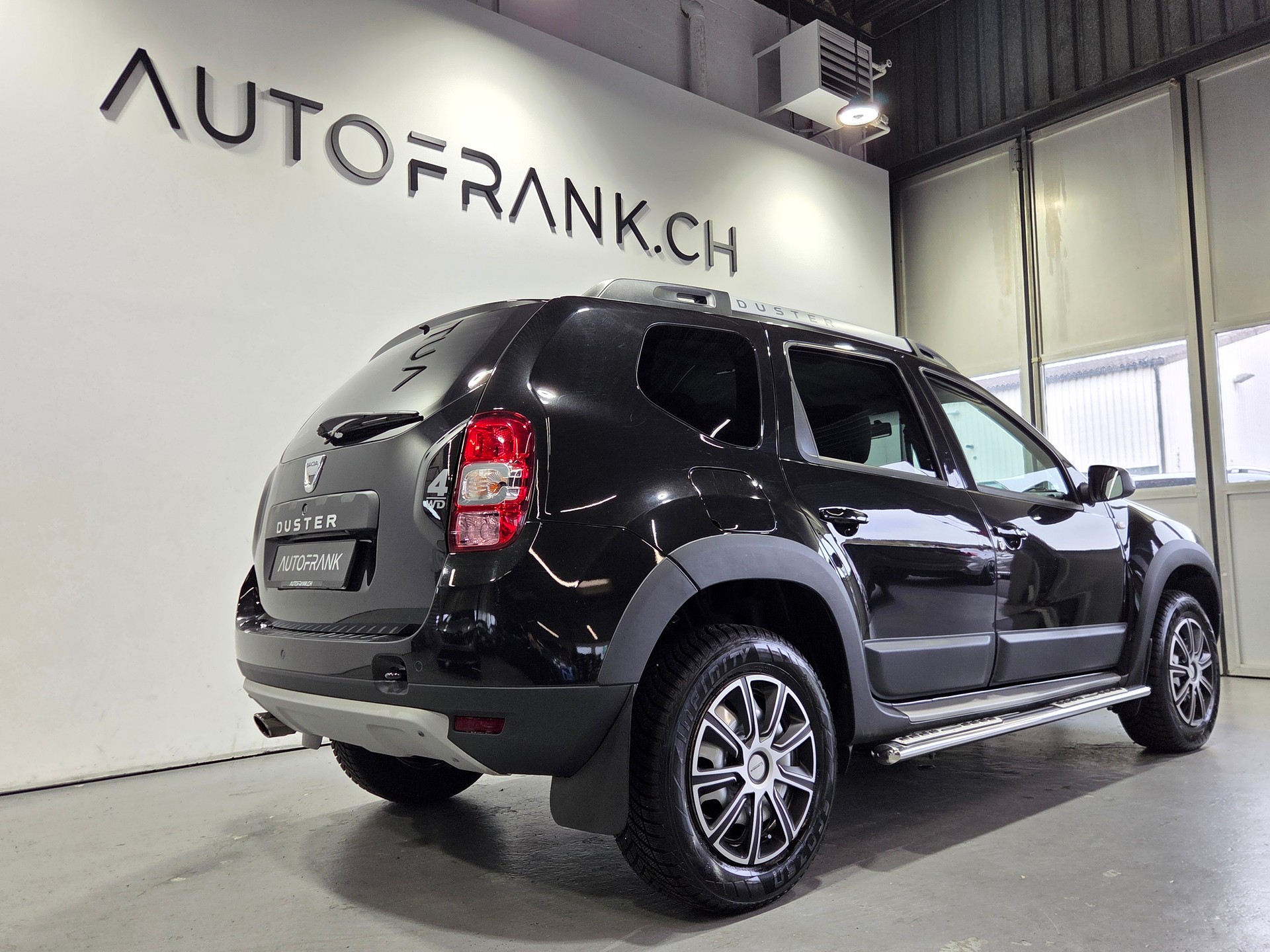 DACIA Duster 1.2 TCe Essential 4x4 S/S-image-7