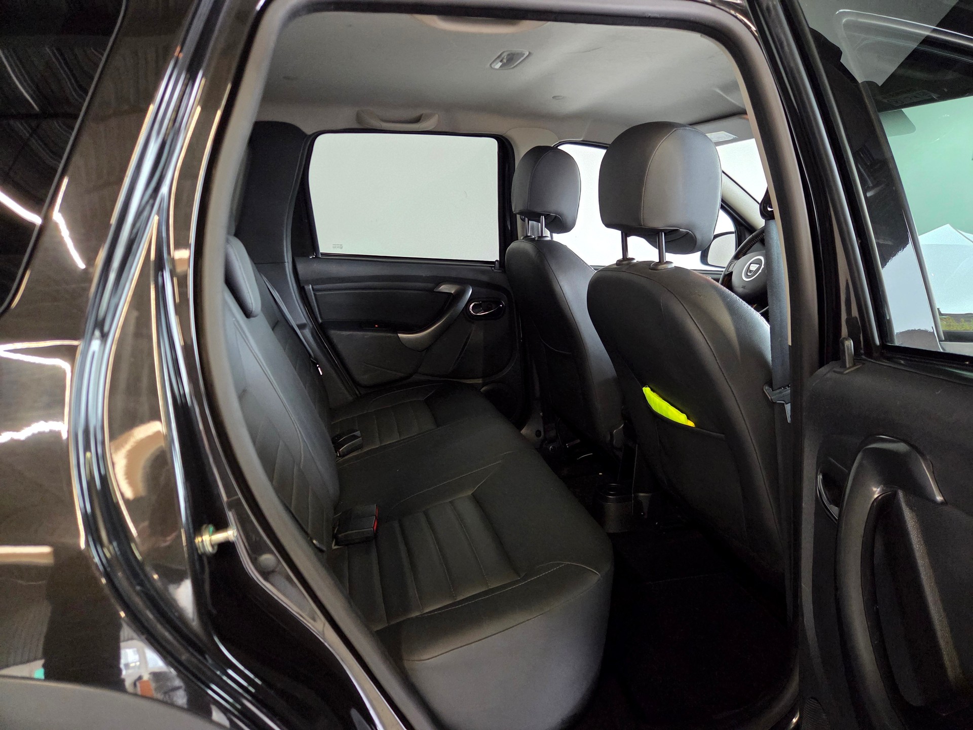 DACIA Duster 1.2 TCe Essential 4x4 S/S-image-19