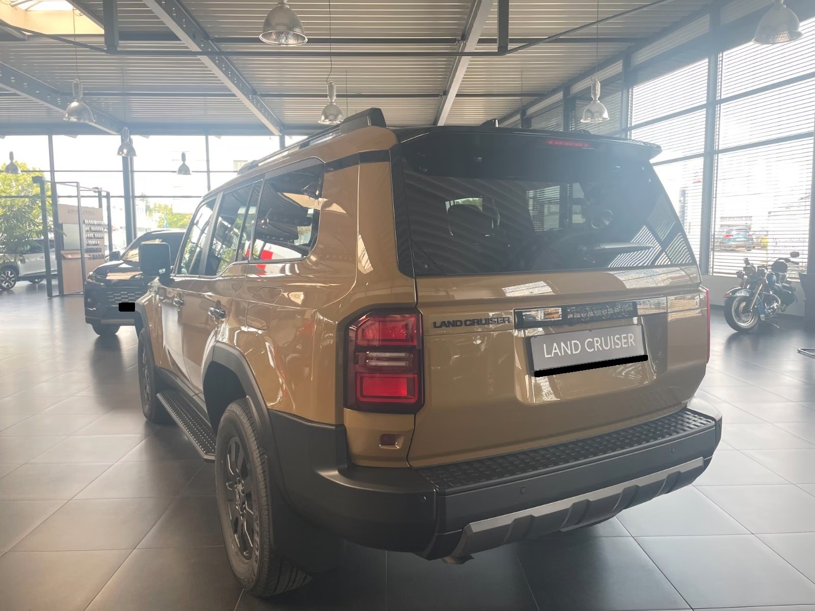 TOYOTA Land Cruiser 2.8TD Swiss Edition-image-3