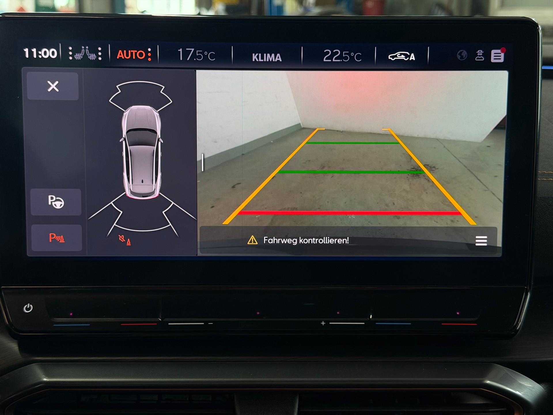 CUPRA Formentor 1.5 TSI DSG | Frisch MFK | Navi | Rückfahrkamera | Apple Carplay-image-21
