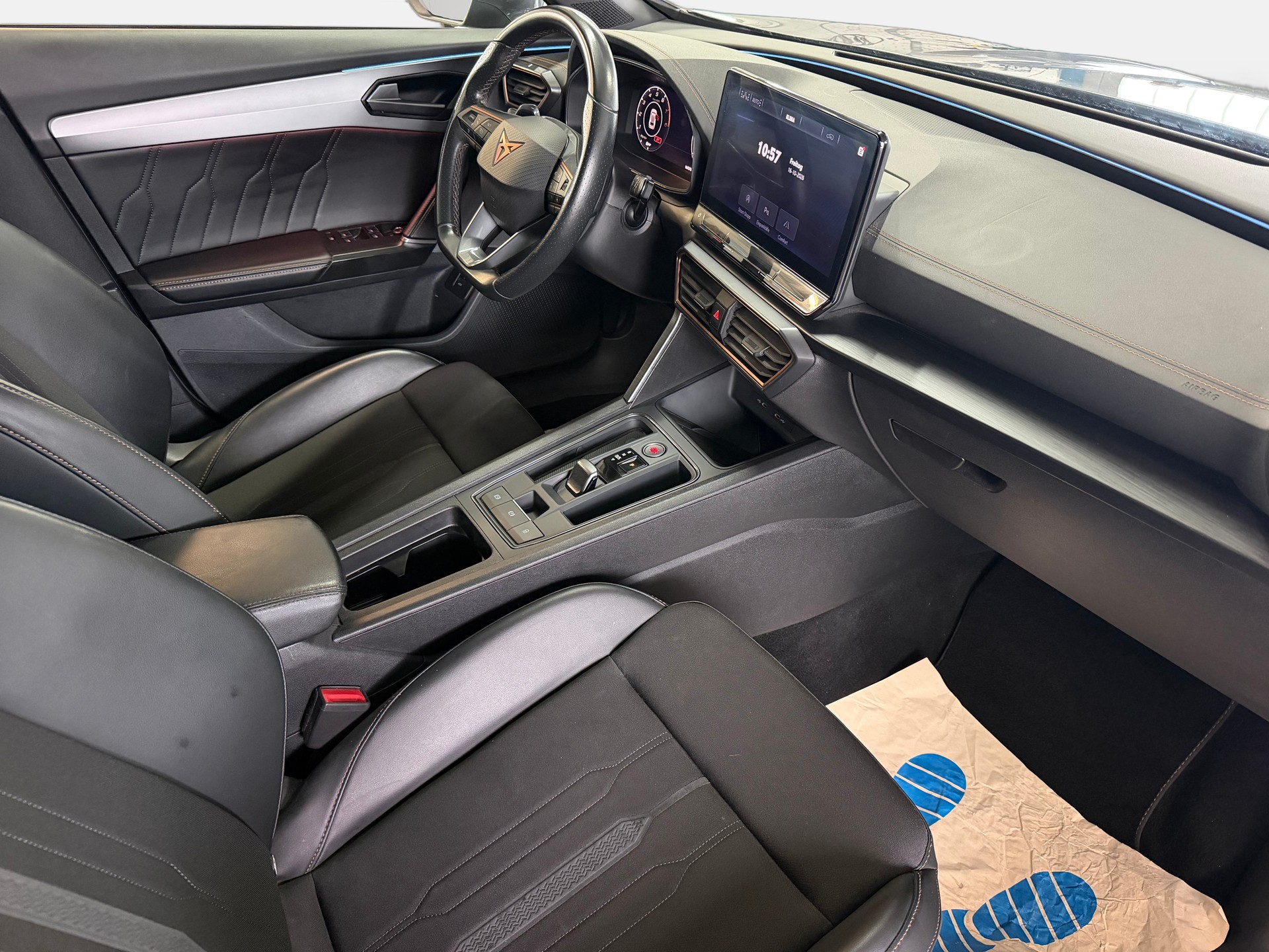 CUPRA Formentor 1.5 TSI DSG | Frisch MFK | Navi | Rückfahrkamera | Apple Carplay-image-8