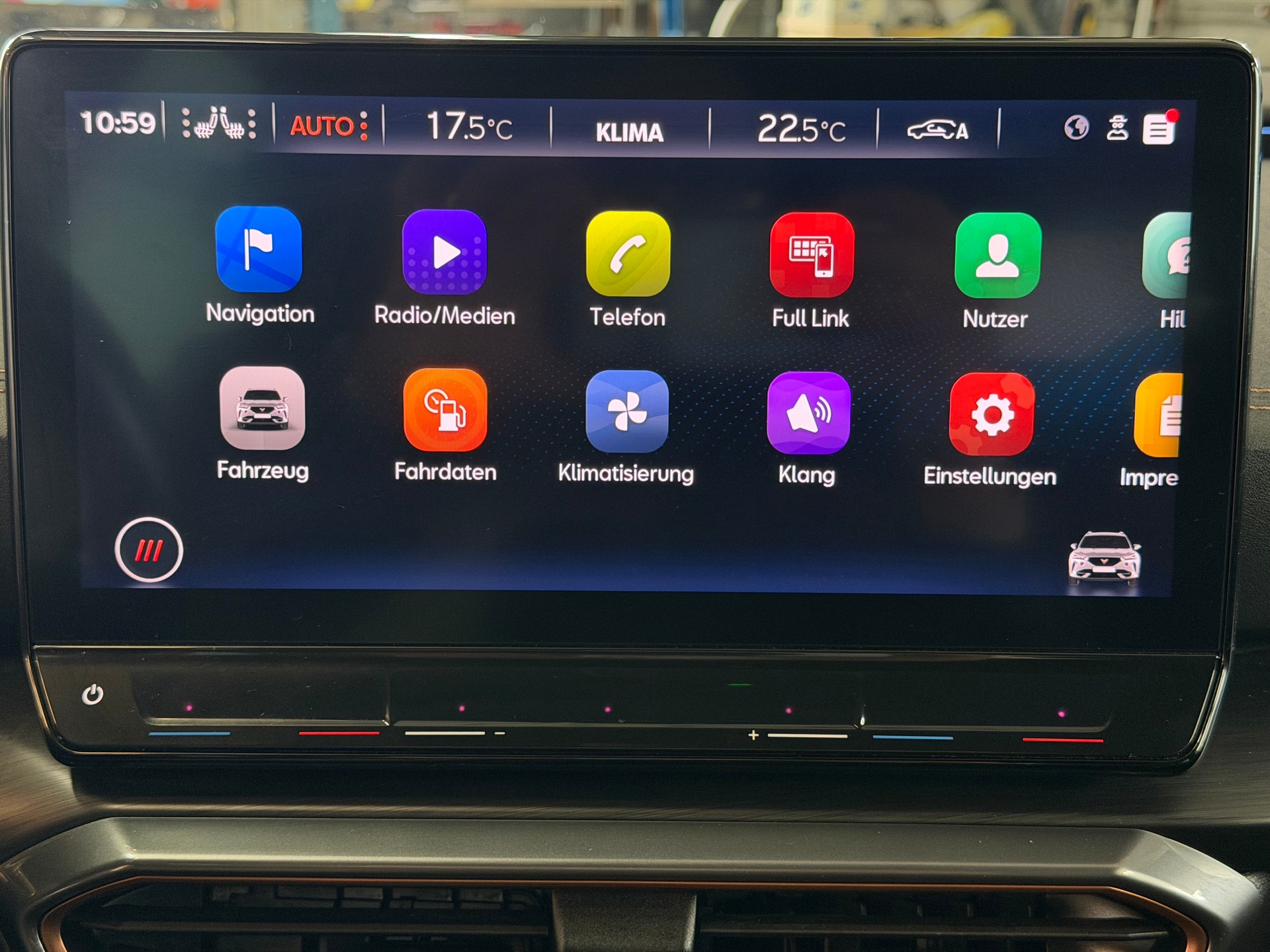 CUPRA Formentor 1.5 TSI DSG | Frisch MFK | Navi | Rückfahrkamera | Apple Carplay-image-19