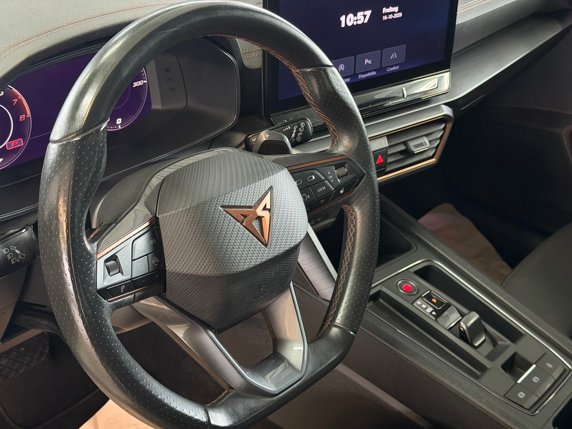 CUPRA Formentor 1.5 TSI DSG | Frisch MFK | Navi | Rückfahrkamera | Apple Carplay-image-13