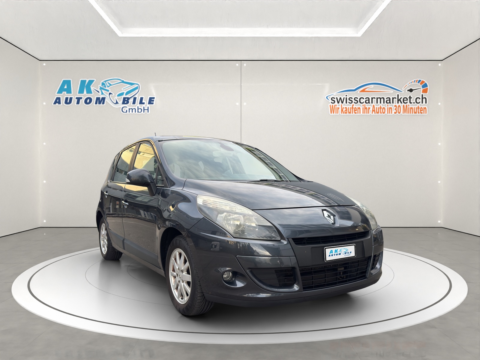 RENAULT Scénic 2.0 16V Dynamique X-Tronic CVT-image-1